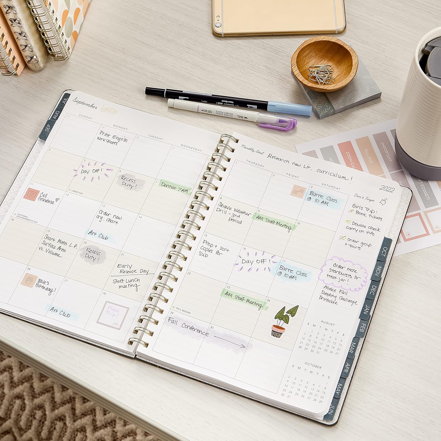 Southworth Academic Planner (July 2022-June 2023), 8.5" x 11", Whimsical Floral, Premium 28#/105 gsm Paper, Twin Wire (91079) : Office Products