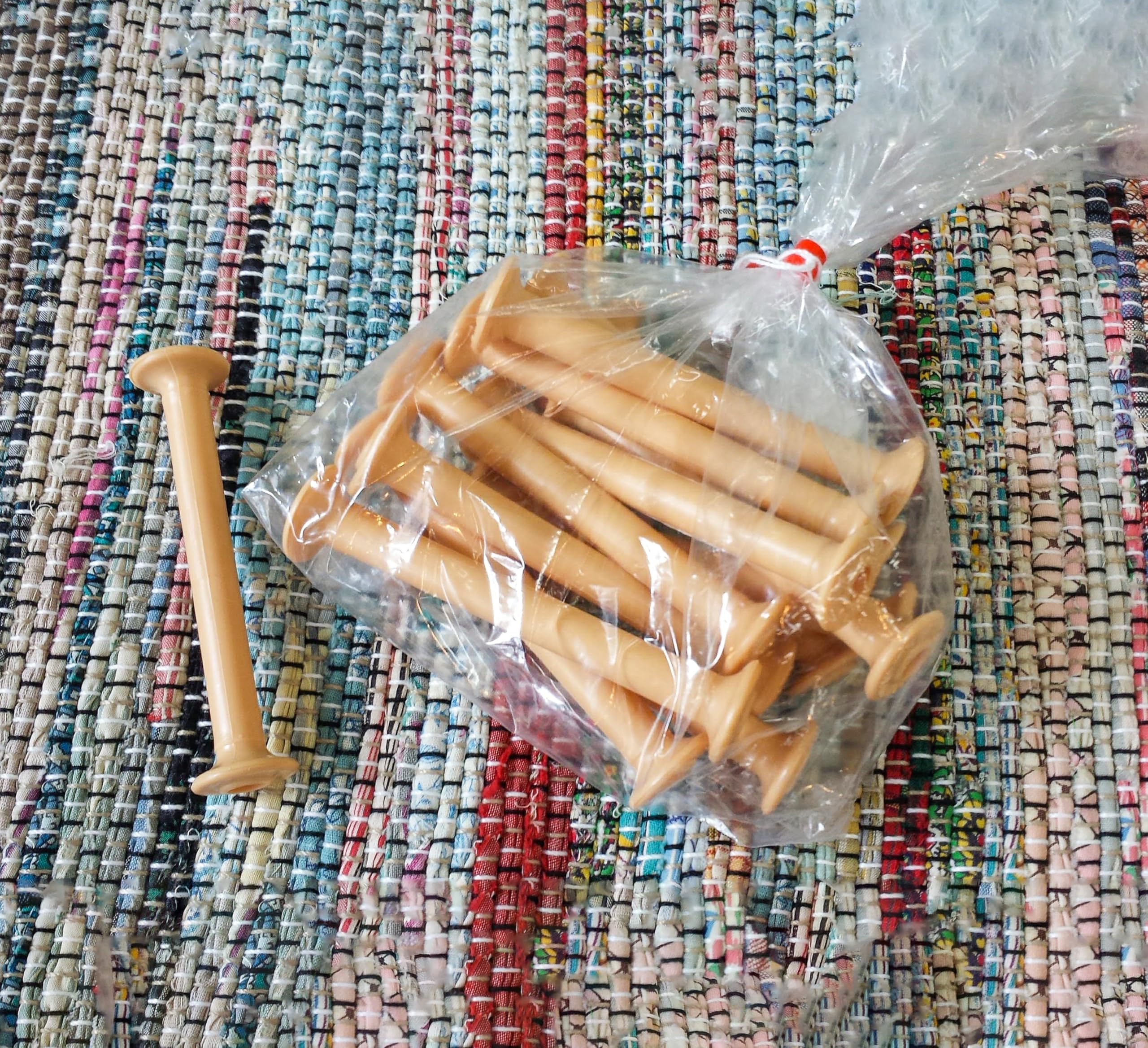 Set of 12 Boat Shuttle Bobbins - 4 Inch Weaving Accessories for Looms and Crafting