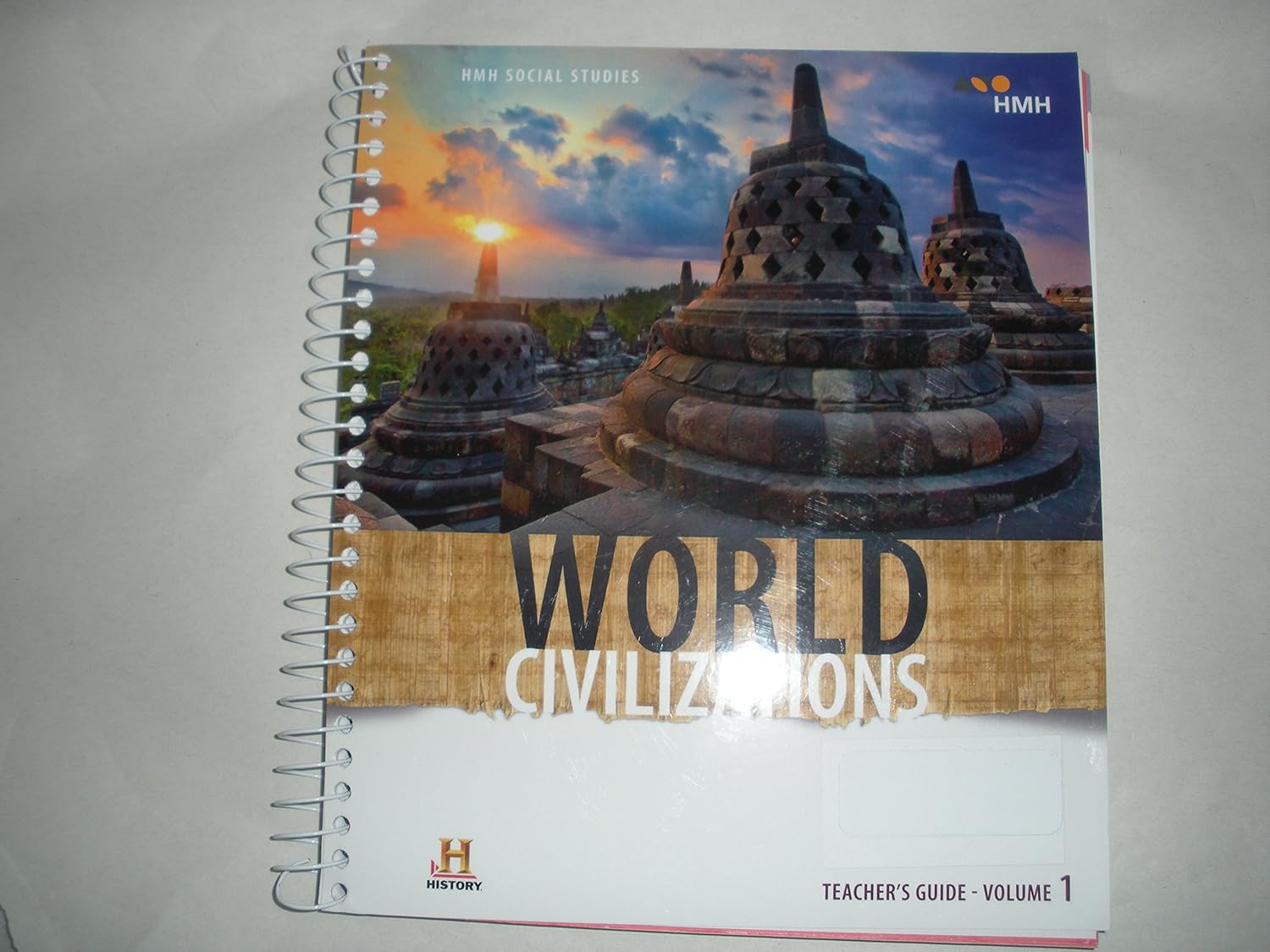 Hmh Social Studies World Civilizations Amazon.co.uk Hmh 9780544917934 Books