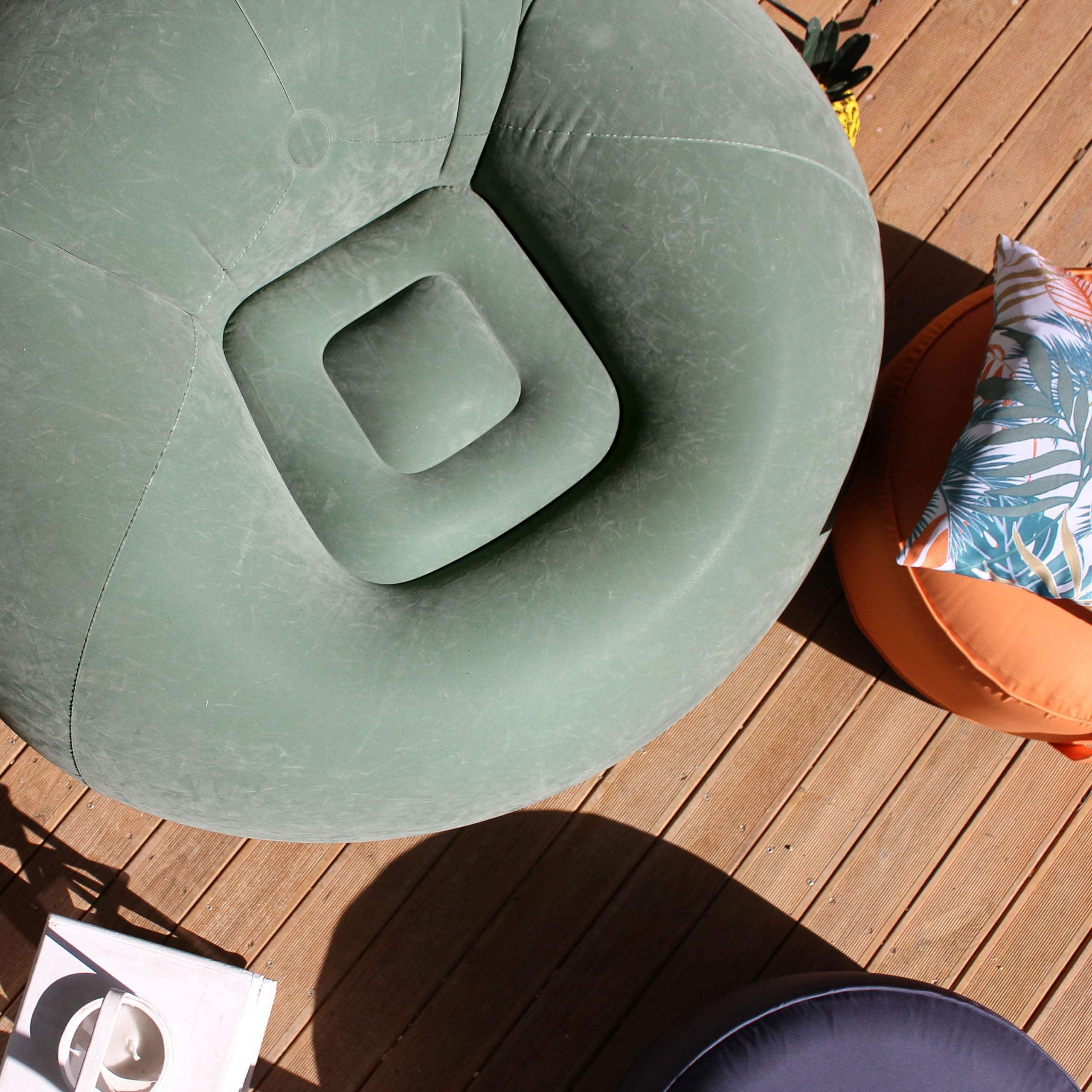 ED Enjoy Home Sillón de Exterior Inflable 100x100 cm, Verde Salvia, 100% PVC Flocké, Colección Jardín Borneo