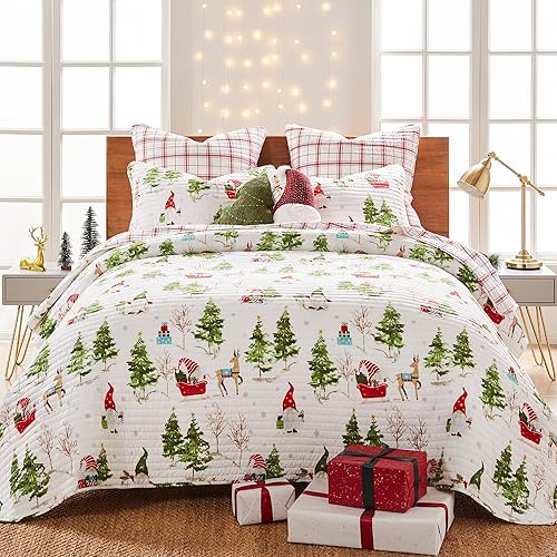 Levtex Home Merry & Bright Collection - Manta de bosque de gnomos, gnomos de Navidad, rojo, verde y blanco, manta navideña de 50 x 60 pulgadas,