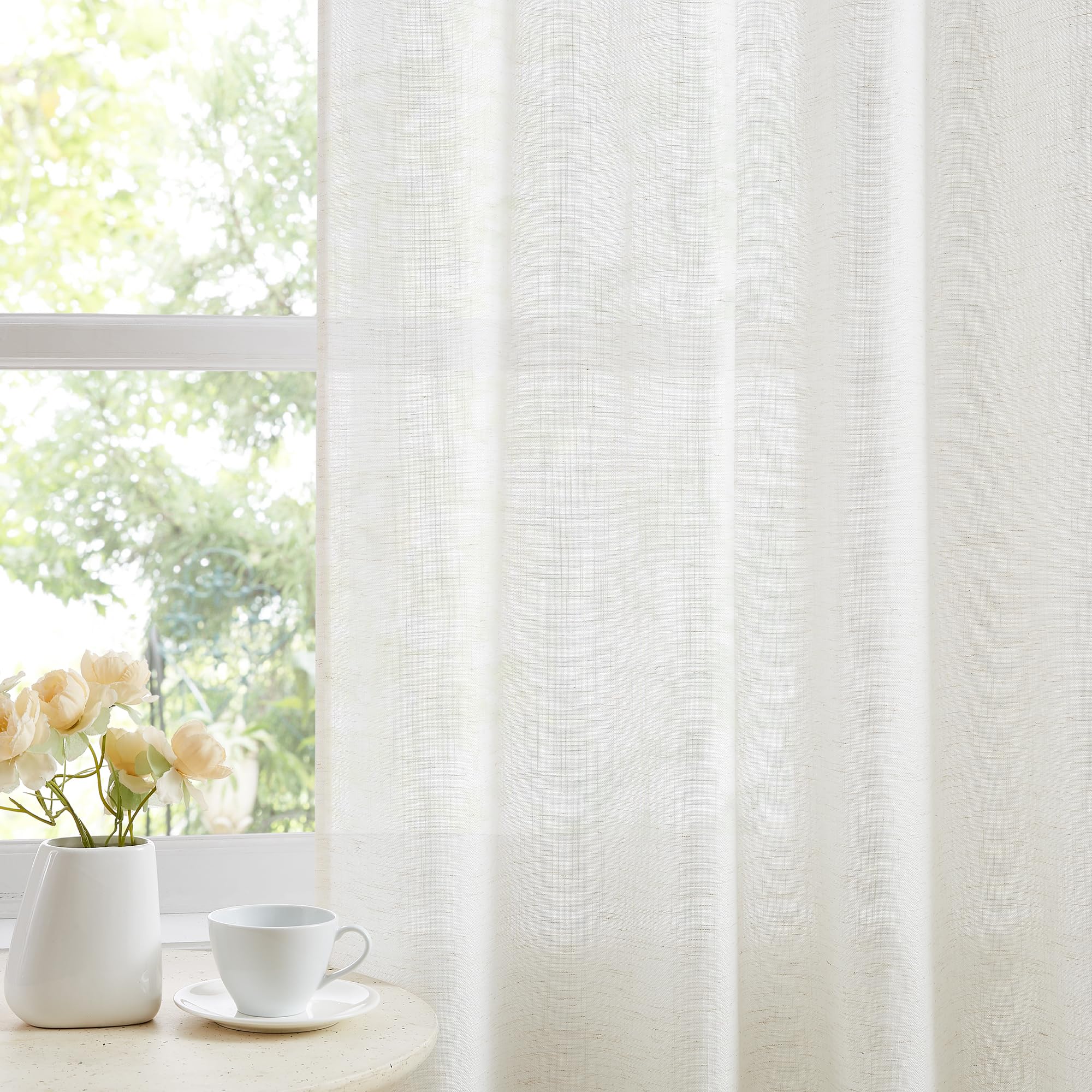 Treatmentex Cortinas Dormitorio y Salon, Visillos Salon Translúcidos 2 Piezas 136x245cm, Textura de Lino Natural Transparente con Ojales para Oficina, Habitación, Comedor