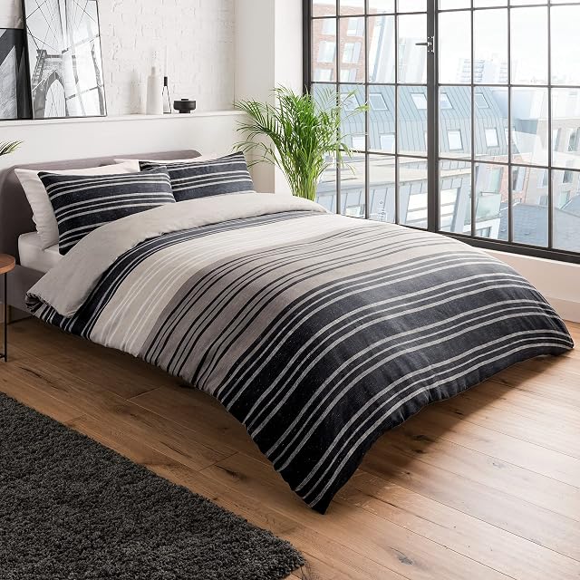 Sleepdown Duvet Cover Set - Brown - Textured Stripe - Reversible Quilt Cover Easy Care Bed Linen Soft Cosy Bedding Sets with Pillowcases - Super King (260cm x 220cm)