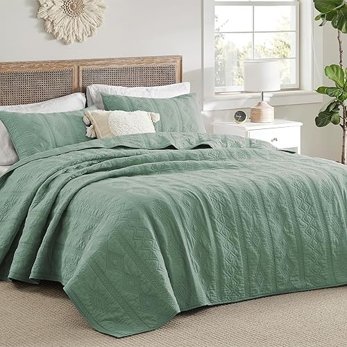 Miniatura 7 de Bedsure Edredón 100% algodón, colcha tamaño King, colcha ligera y suave, juego de edredón de 3 piezas con 2 fundas de almohada en patrón geométrico