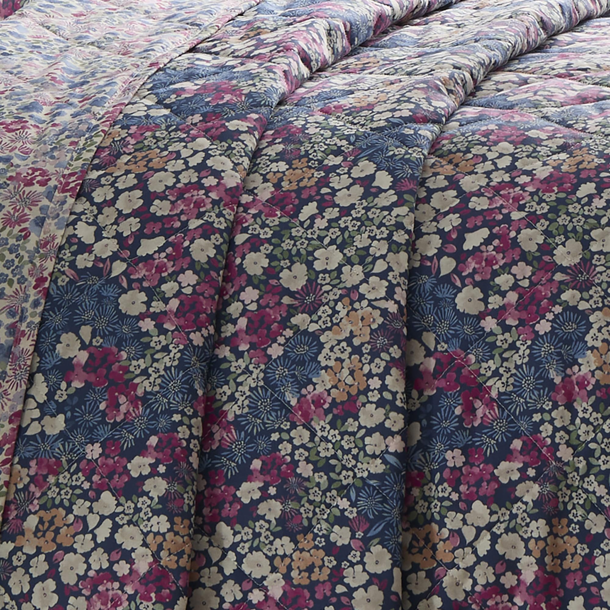 George Navy Dreams & Drapes Bessie Quilted Bedspread - 200 X 230Cm