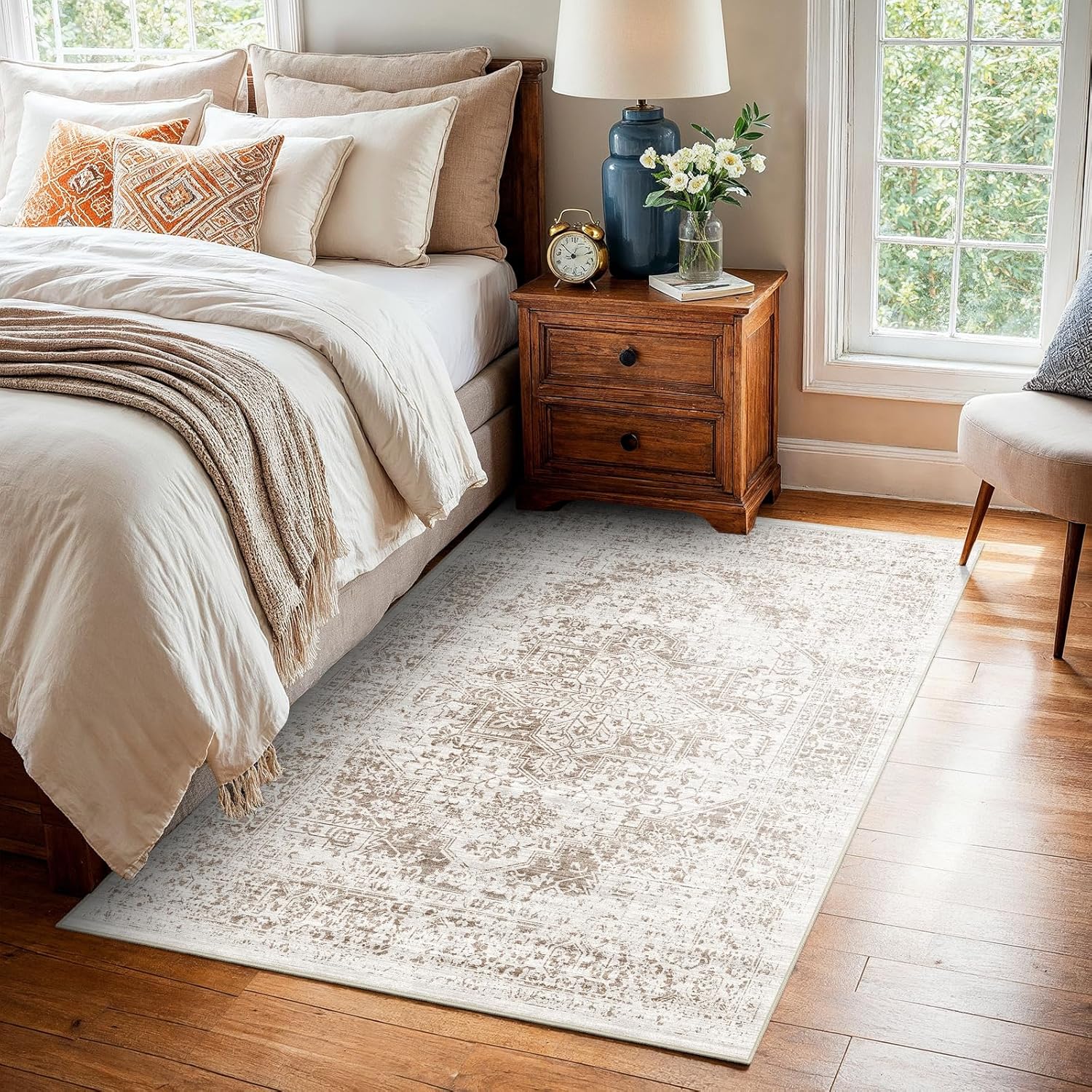 Washable 3x5 Area Rug for Entryway - Kitchen Non Slip Low-Pile Rugs Vintage Soft Thin Carpet Small Stain Resistant Mat for Bedroom Entrance Bathroom Floor Decor (Cream/Camel)