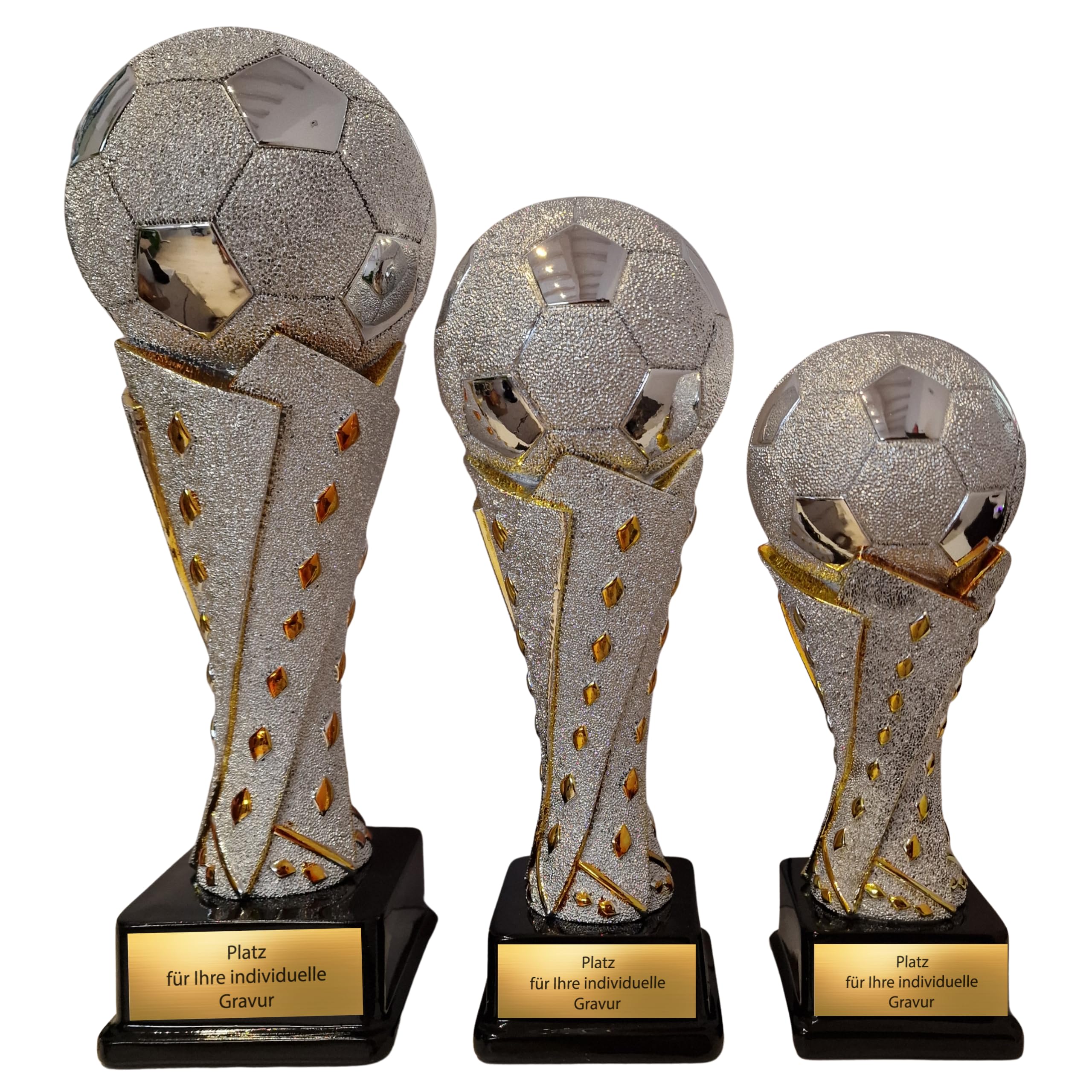 Fußball Pokal aus Keramik in Silber & Gold, Siegerpokal mit Resin Sockel für Turnier, Verein & Meisterschaft, Fußballpokal 22/26/30 cm einzeln oder als Set, Trophäe für Jedermann | Sockel Resin Trophäe Keramik