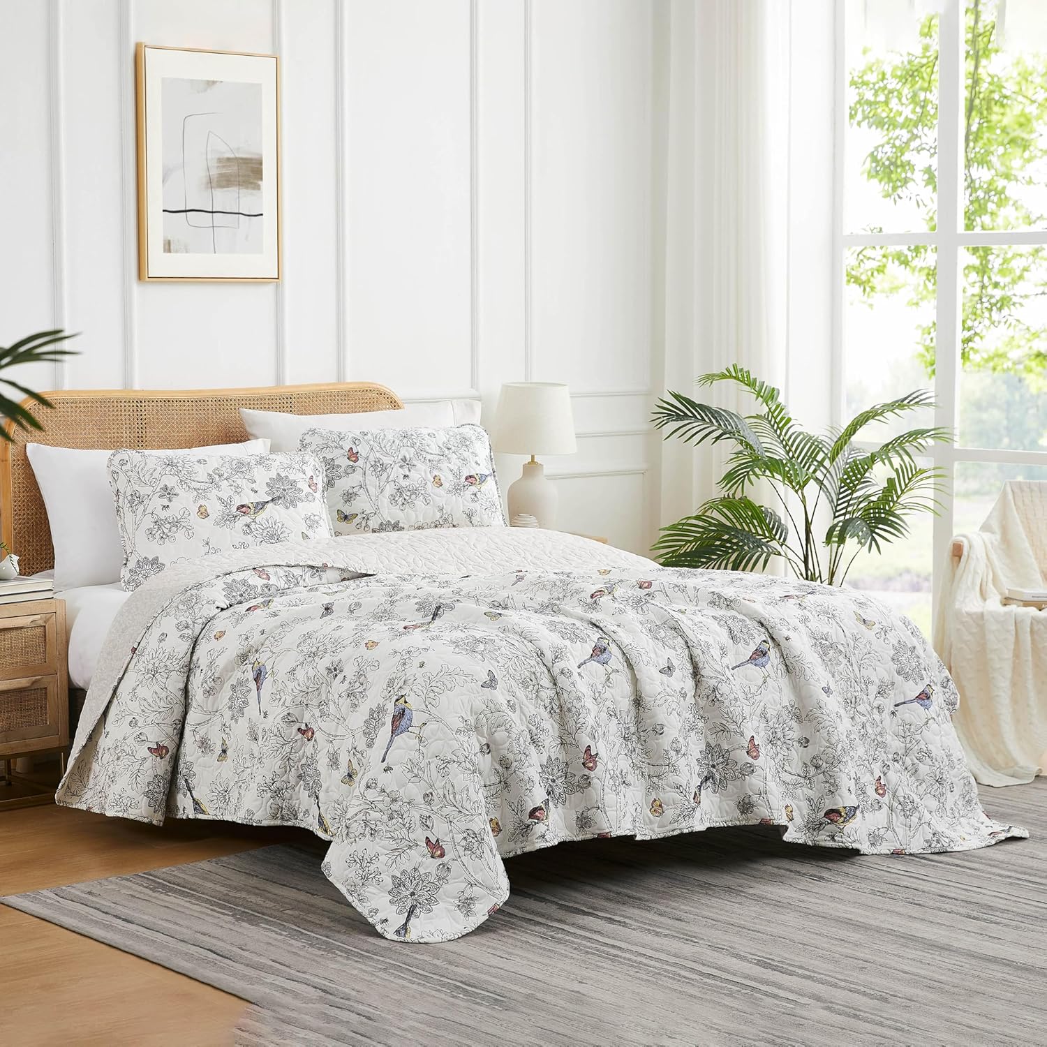 Southshore Fine Living, Inc. Oversized King Quilt Bedding Set with Two Matching Quilted Pillow Shams, Bayberry Collection, All Season Floral California/King Bed Spread Set, Summer Coverlet, Ivory