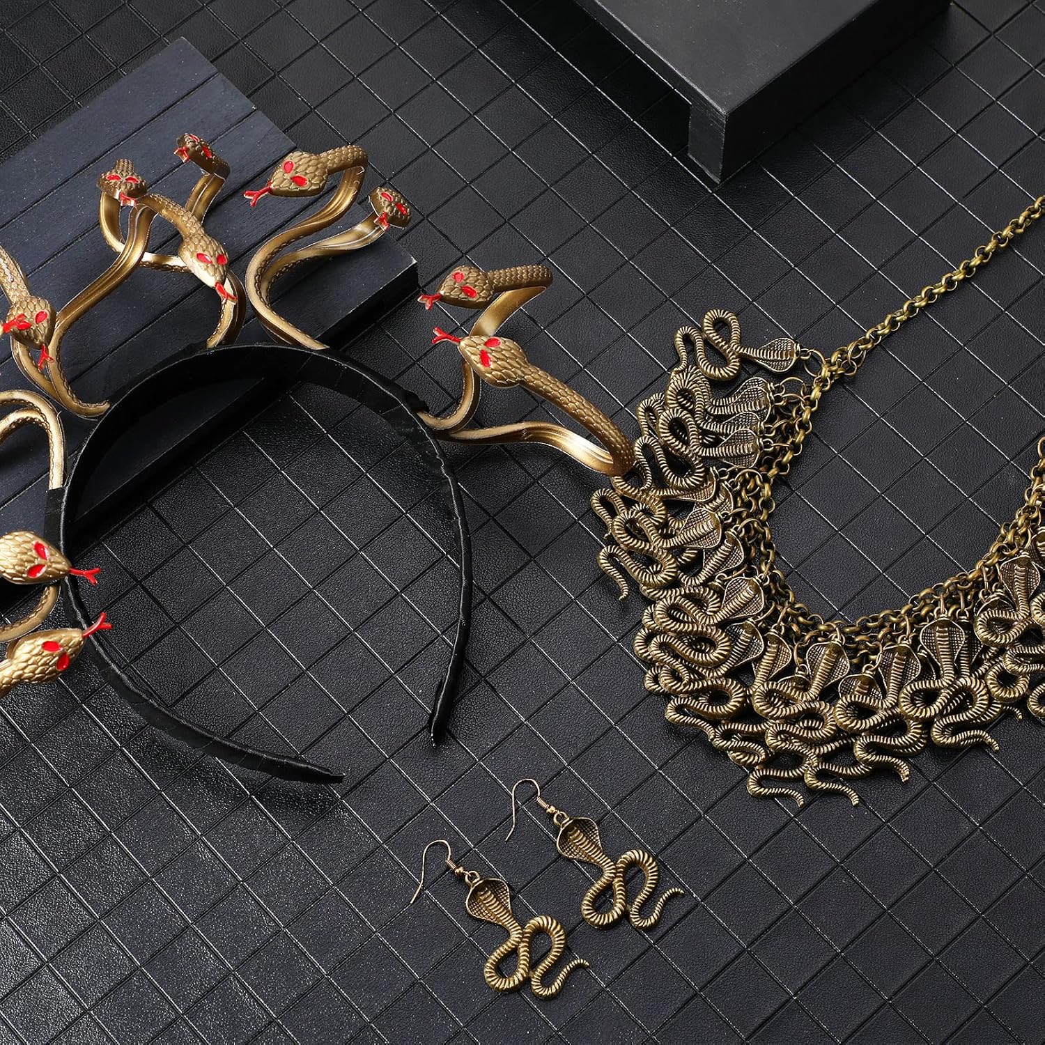 Jutom Medusa Style Snake Headband & Choker Necklace - Multi Layered Snake Earrings for Women - Halloween Medusa Cosplay Costume Accessories - Image 5