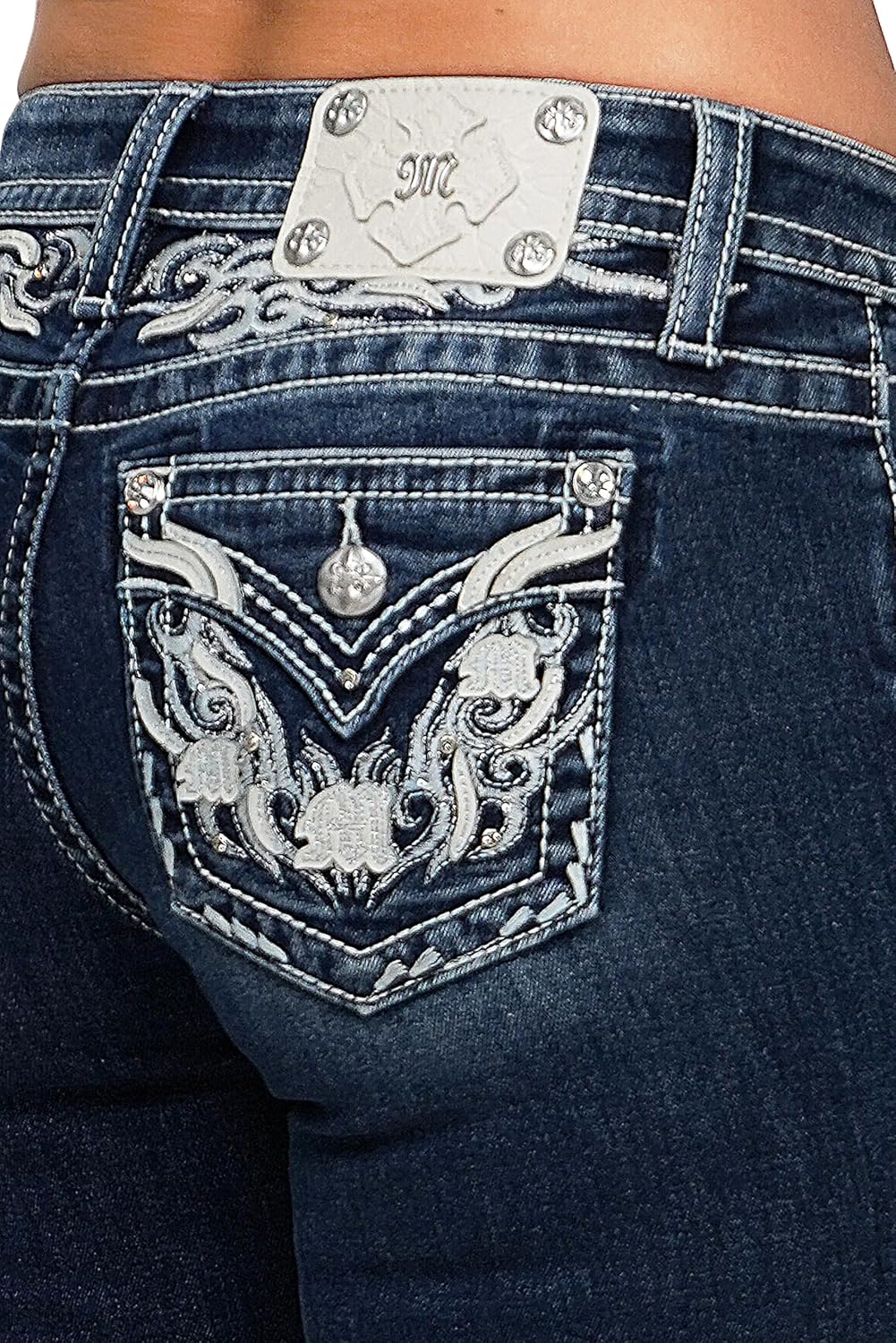 Miss Me Women's Mid-Rise Glacé Bleu Filigree Faux Flap Pockets Bootcut Jeans - Image 4