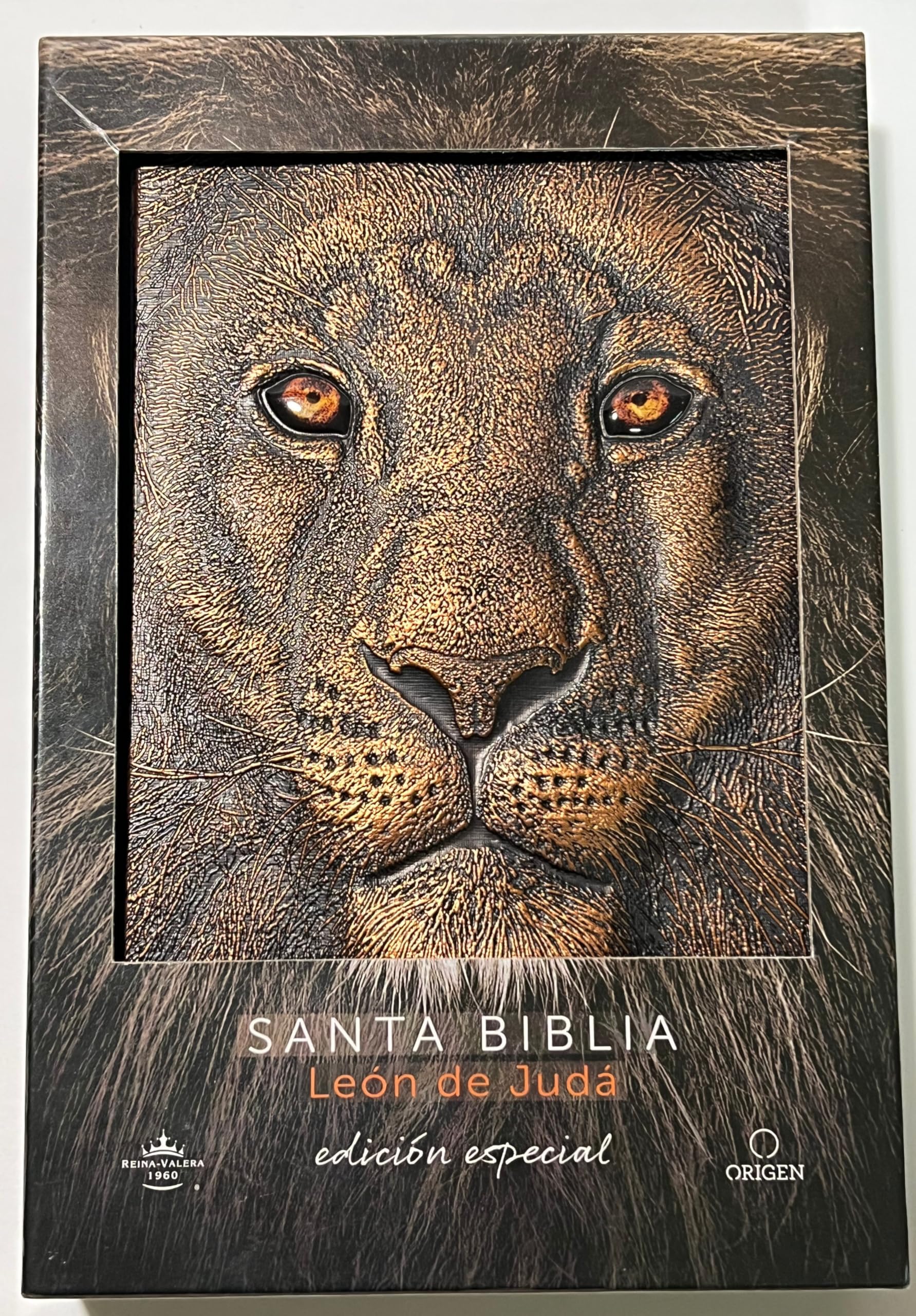 Biblia Rvr 1960 Letra Grande León de Judá Edición Especial Bronce / Spanish Bible Rvr 1960 Large Print Imitation Leather Lion of Judah Special ... Rvr 1960 Imitation Leather, Lion of Judah