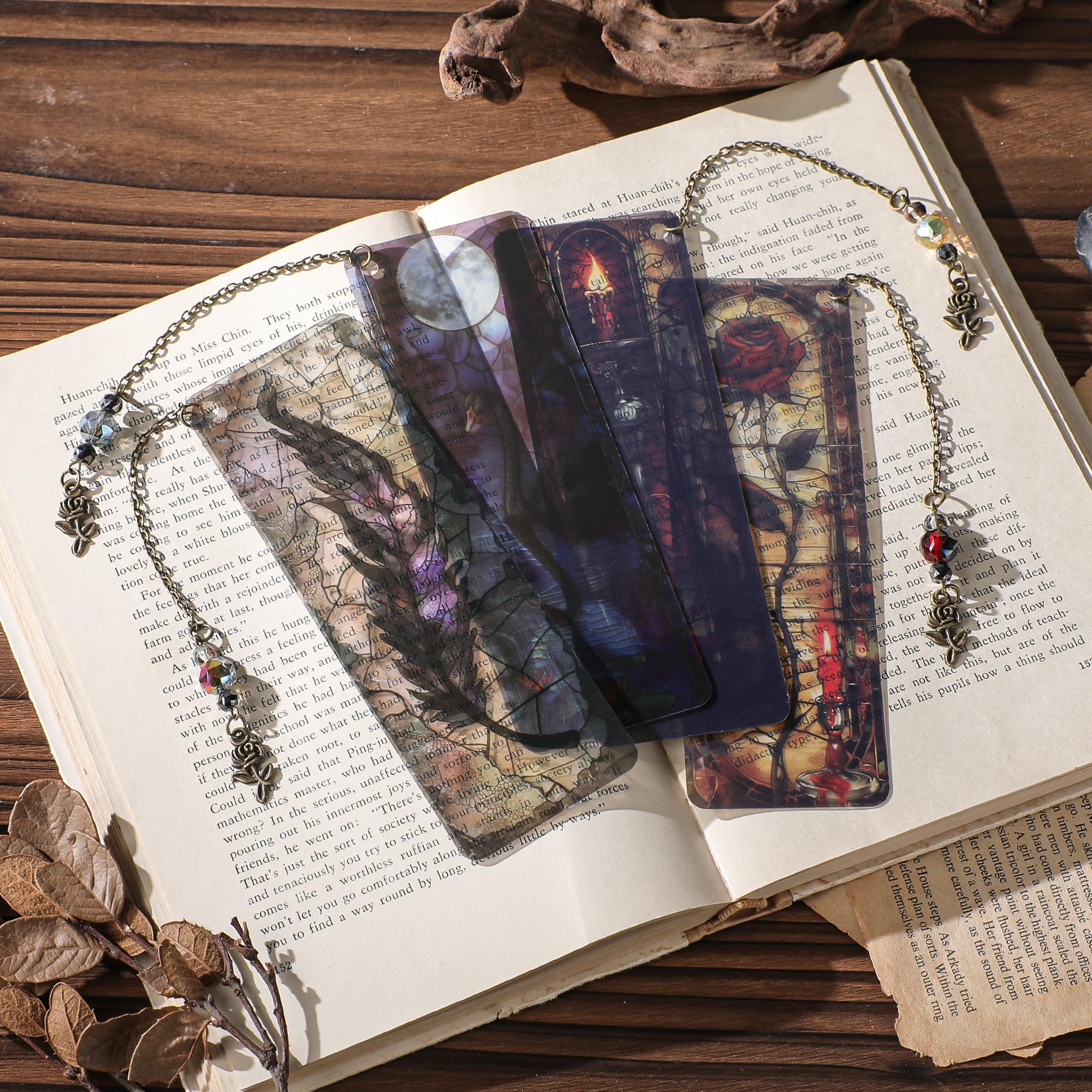 Dark Romance Zakładka Prezenty - 4 szt. gotyckich zakładek witrażowych dla kobiet miłośników książek róże frędzle z koralikami znaczniki strony akcesoria do czytania książka prezent na