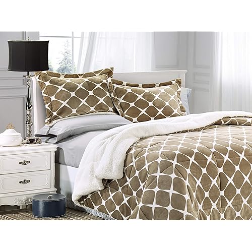 Elegant Comfort Softest, Coziest Premium Quality Heavy Weight Bloomingdale Pattern Micromink Sherpa-Backing Reversible Down Alternative Micro-Suede 3-Piece Comforter Set, Queen, Mocha