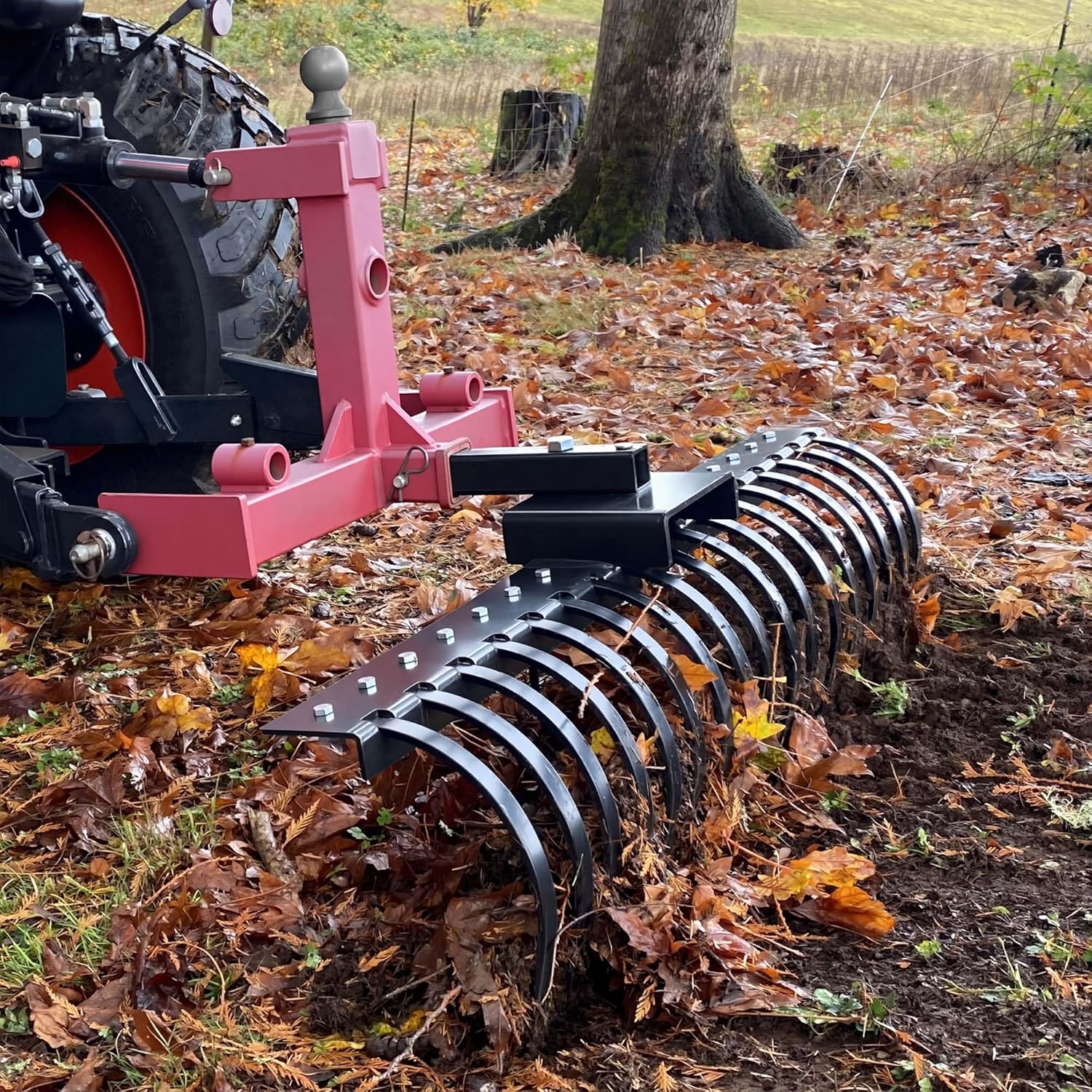 YITAMOTOR 48" Tow Behind Landscape Rake, 2" Receiver Lown Dethatcher Rack with 17 Steel Tines for ATV/UTV & 3-Point Hitch Systems Tractor, for Leaves, Debris, Grass, Pine Needles