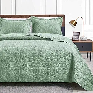 Love's cabin King Size Quilt Set Sage Bedspreads - Soft Bed Summer Lightweight Bedspread Comforter - Modern Style Coin Pattern Coverlet for All Season - 3 Pieces (1 Quilt, 2 Pillow Shams)