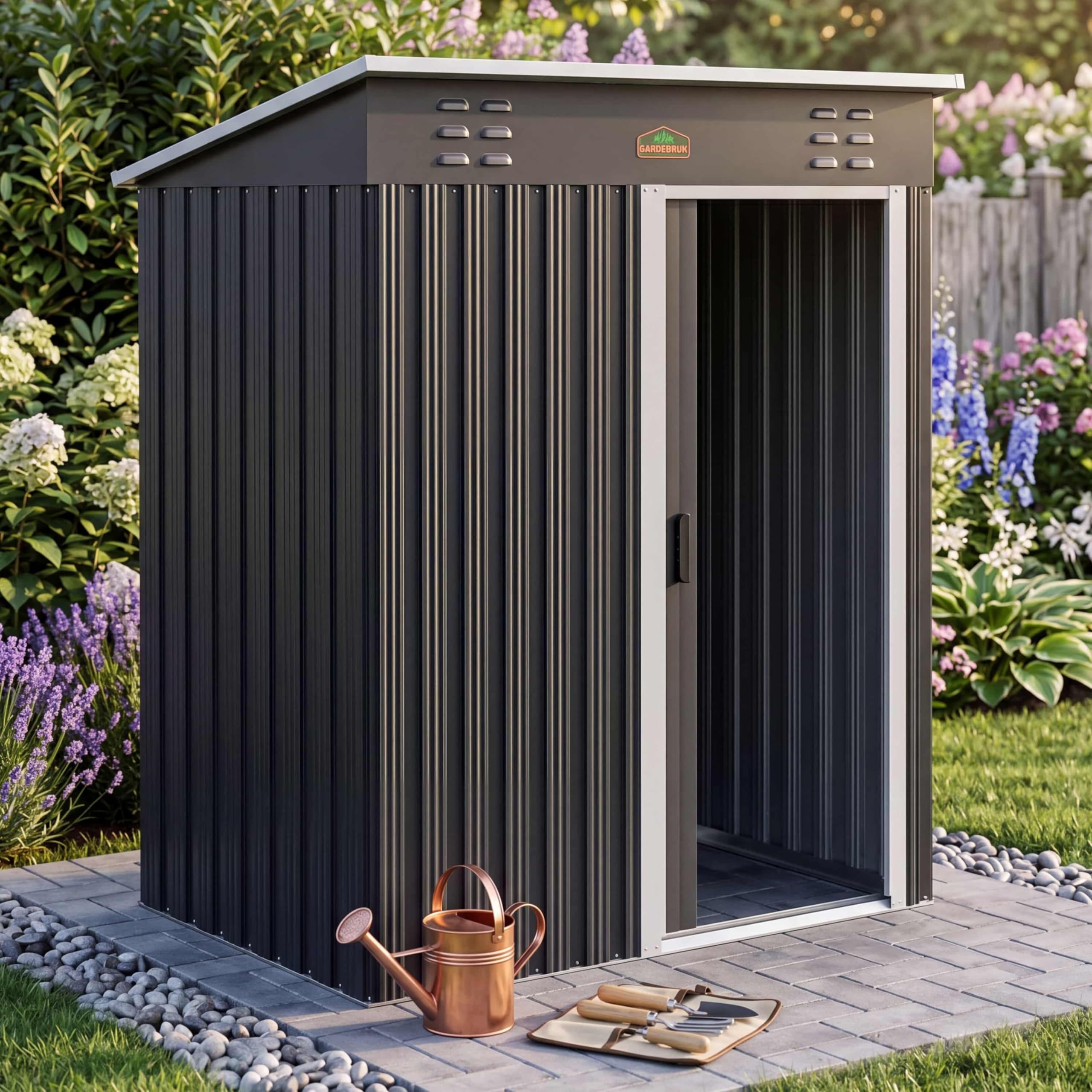 GARDEBRUK® Geräteschuppen NEUES Modell 2026 Gartenhaus 1,5m² 185x165x90cm Schiebetür 20kg Halter Handschuhe Belüftung Pultdach Graphit Gerätehaus