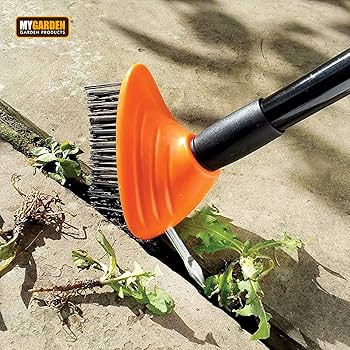 3 In 1 Telescopic Weed Remover Brush Wire Head Paving Decking Clean Scrub Moss Weed Remover Tool Wire Brush Scraper Set With Metal Broom & Weed Removal Head Green