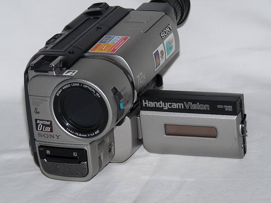 SONY ビデオカメラ　CCD-TRV65 Amazon.com : Sony CCD-TRV65 : Electronics
