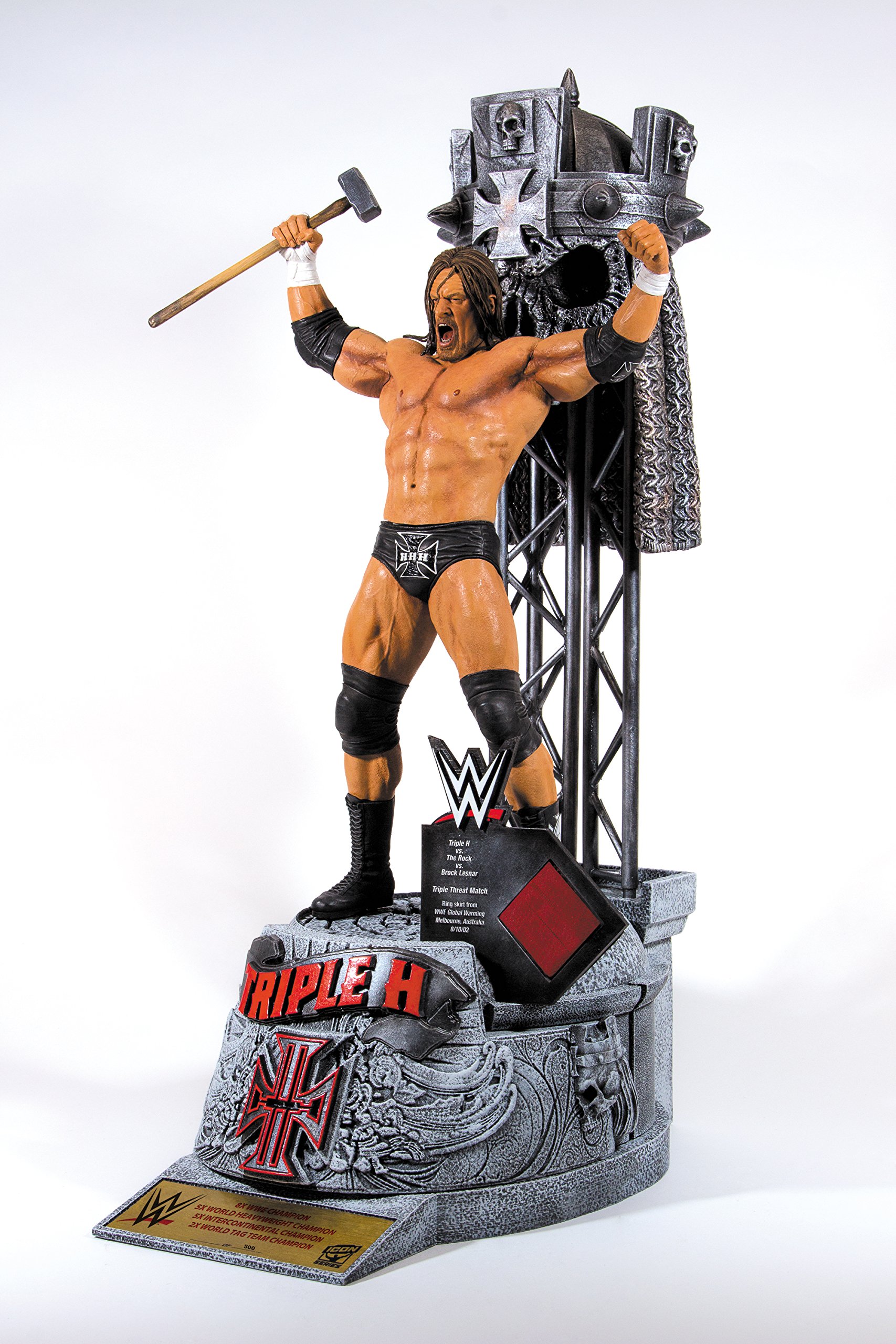 Amazon.co.jp: McFarlane Toys WWE Triple H Resin Statue : ホーム