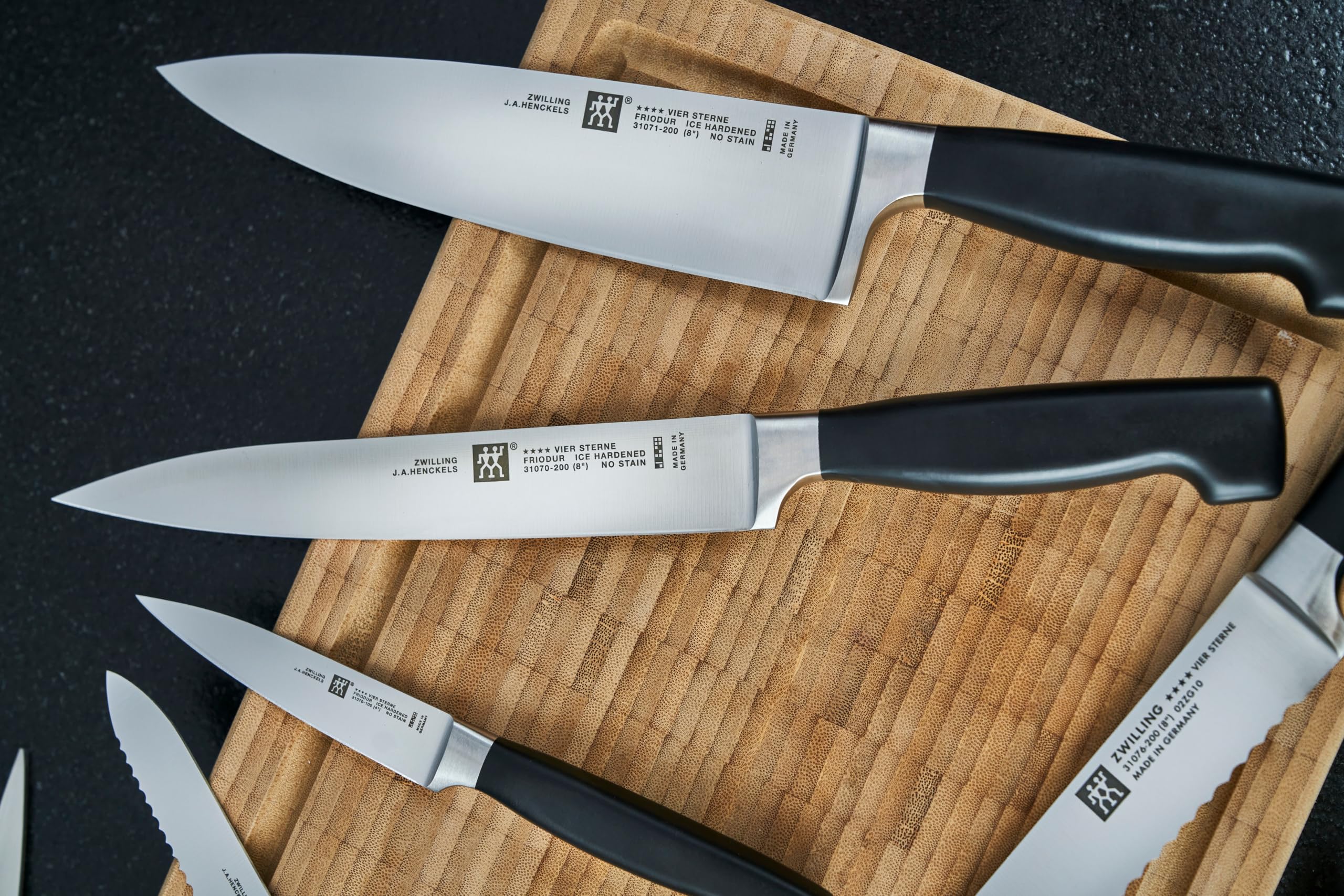 ZWILLING PRO - COLTELLO DA CUOCO - CM 18 - FORGIATO - ART.38405-181