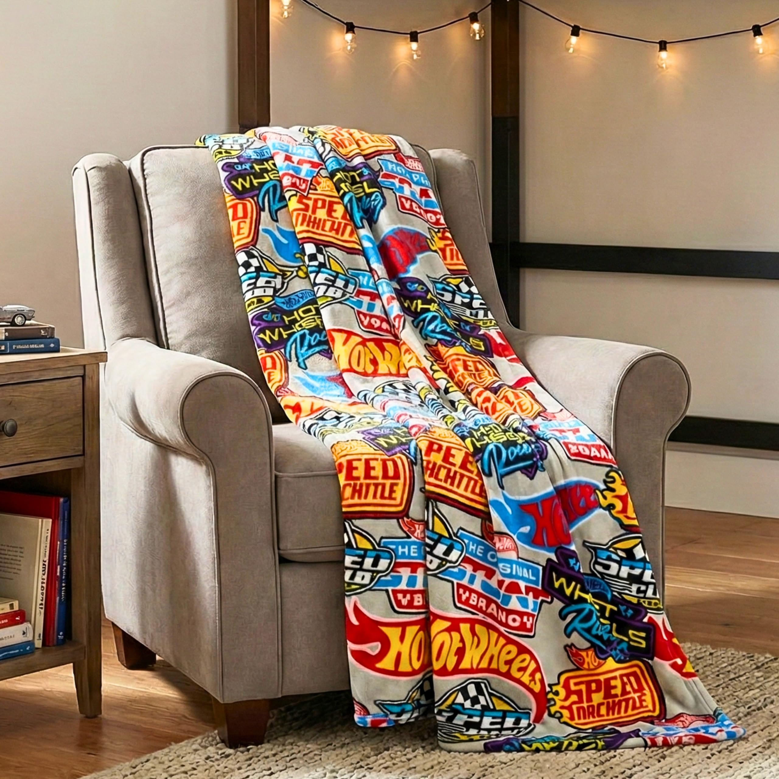 Couverture en peluche Hot Wheels 117x152 cm douce pour lit enfant