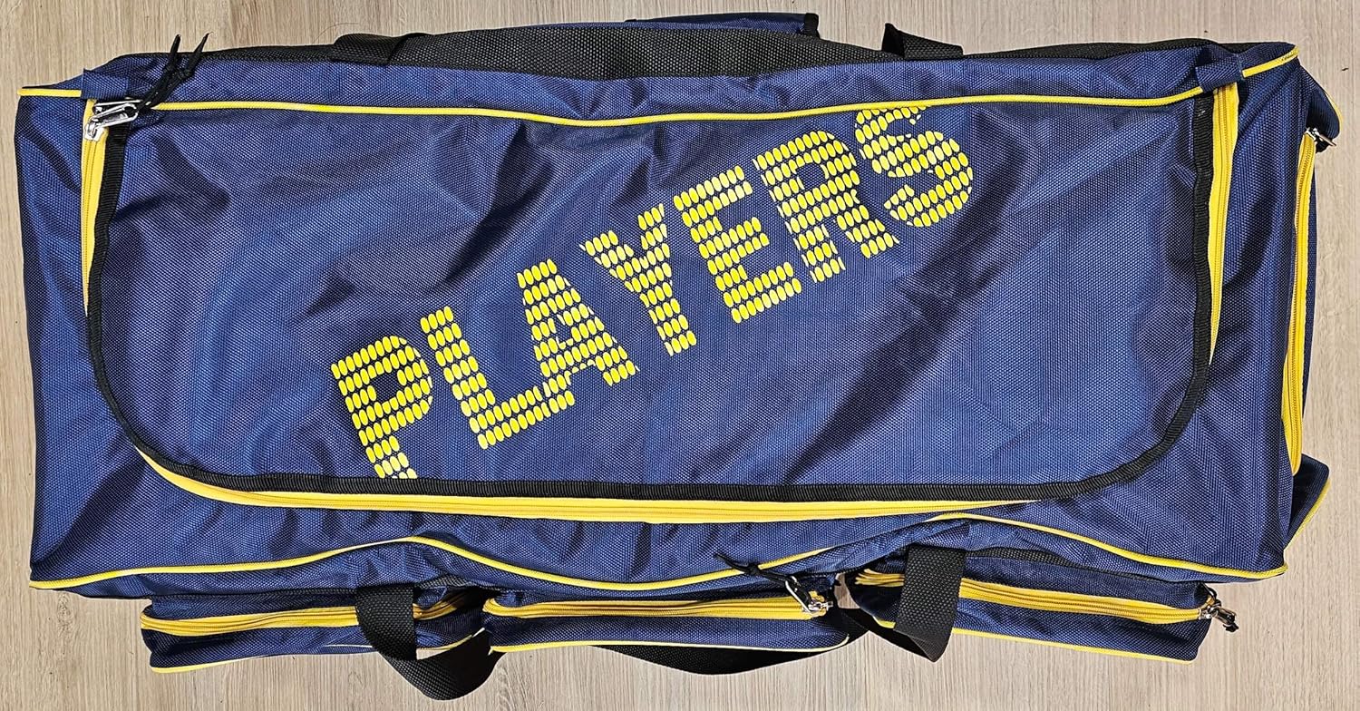 GA Players Wheelie Cricket Bag