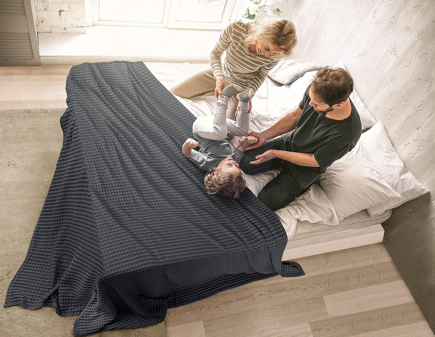 Utopia Bedding Charcoal 100% Cotton Waffle Blanket 300 GSM [King - 90x108 Inch] Soft Lightweight Breathable Bed Blanket for All Season - Image 7