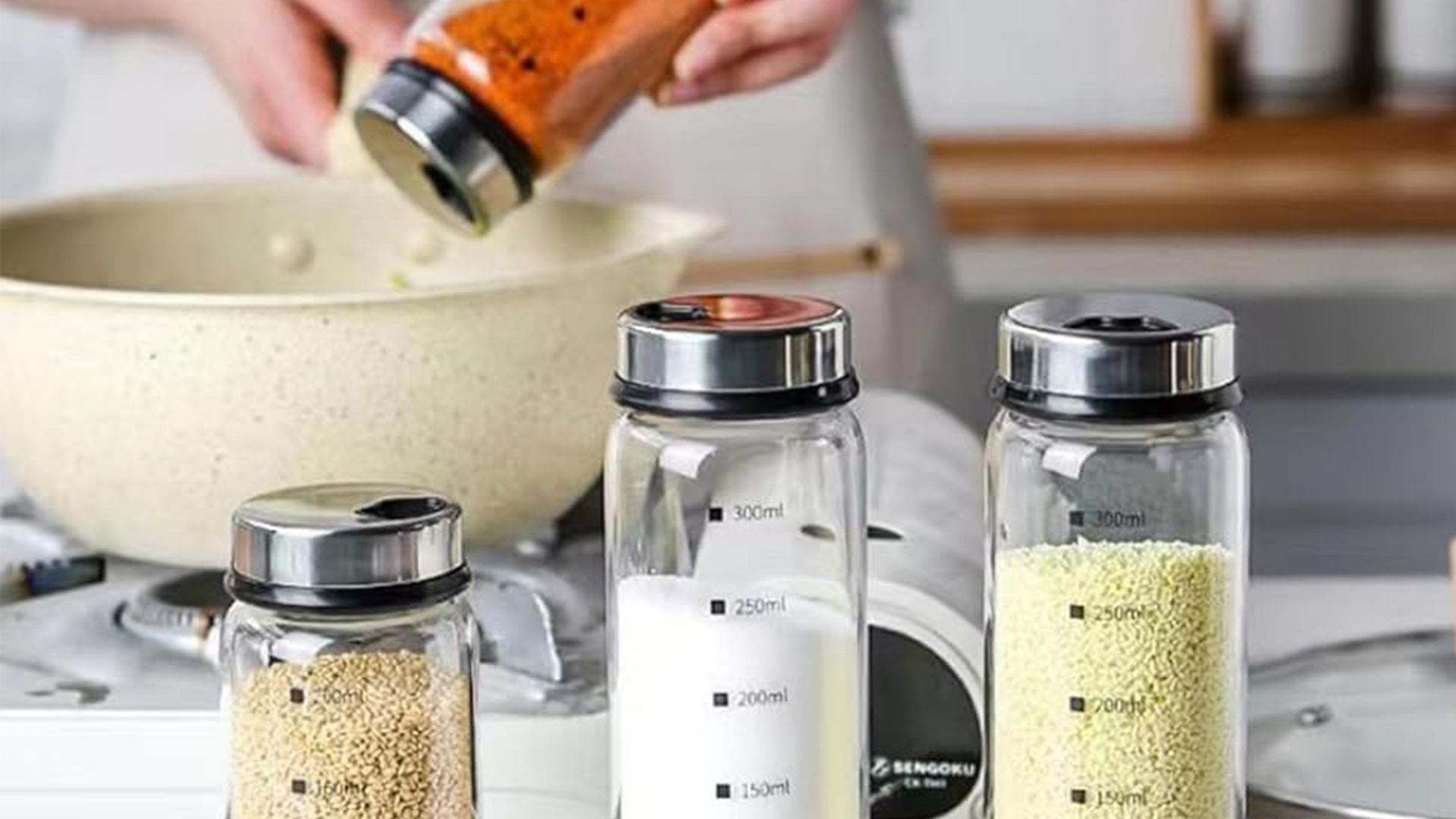 Barattoli Per Spezie Con Coperchio Rotante - 2 Pezzi Da 500ML, 3 Fori, Vetro Senza Piombo - Foto 3