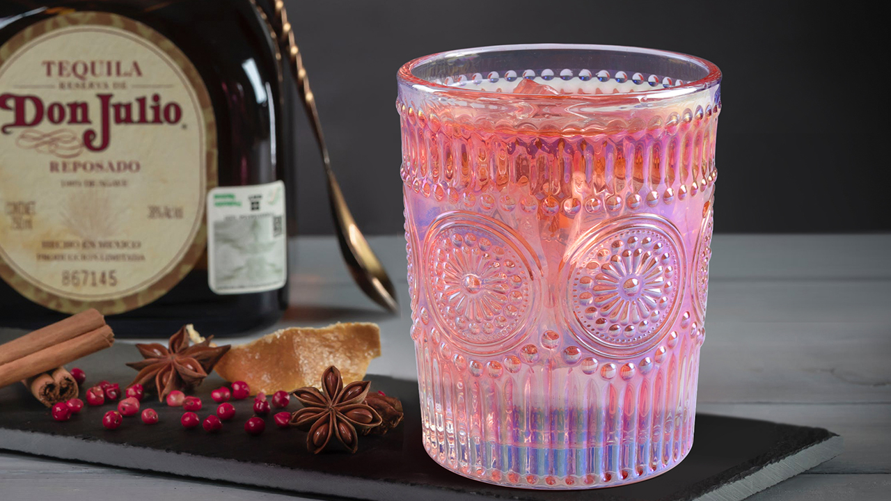 Amazon.com | Joeyan Iridescent Drinking Glasses Vintage Glassware Sets  Rainbow Embossed Romantic Water Glass Tumbler Great for Juice Cocktail Wine,  10 oz, Set of 6: Mixed Drinkware Sets