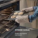 KitchenAid 9x13in Plaque de cuisson en acier aluminisé antiadhésif, Argent Contour