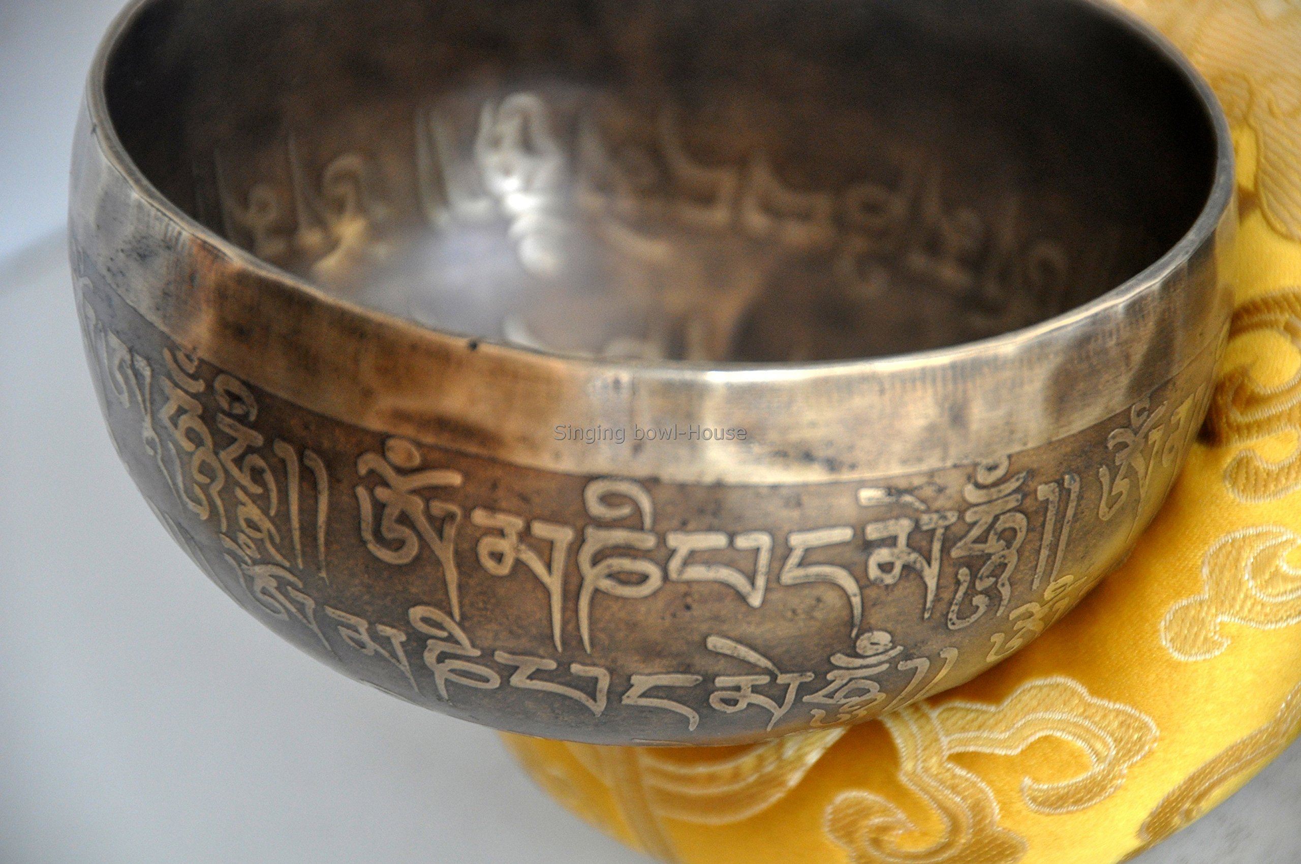 10 cm mantra rzeźbiony budda tybetańska miska dźwiękowa, ręcznie młotkowana Nepal, misy dźwiękowe z poduszką i pałeczkiem
