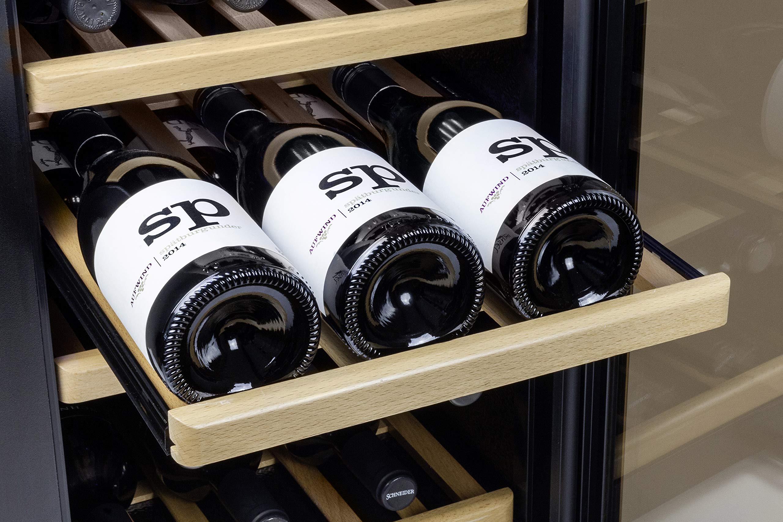 Caso WineComfort 38 designerska piwnica na 38 butelek wina (do 310 mm wysokości) z dwiema strefami temperatury od 5 do 20 °C, klasa energetyczna A