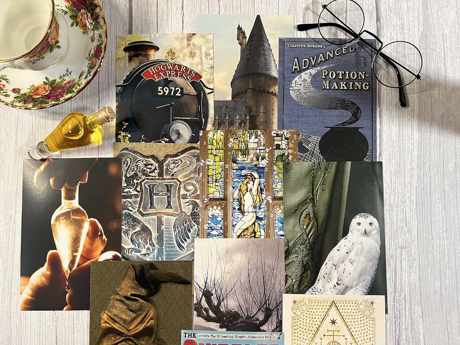 CON*QUEST Conquest Journals Harry Potter Hogwarts Wall Collage, Set of 50 Official Wizarding World Prints, 4"x6", Printed on Quality Card Stock, Matte Finish