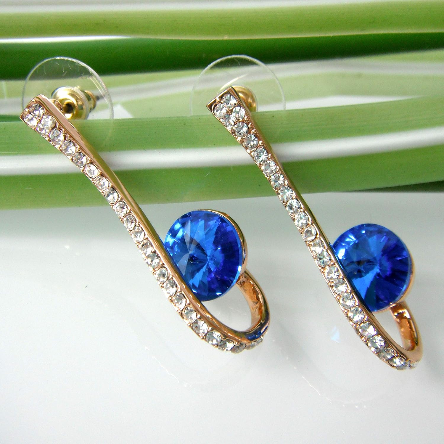Navachi 18k Gold Plated Zircon Crystal Hook Stud Earrings - Image 4