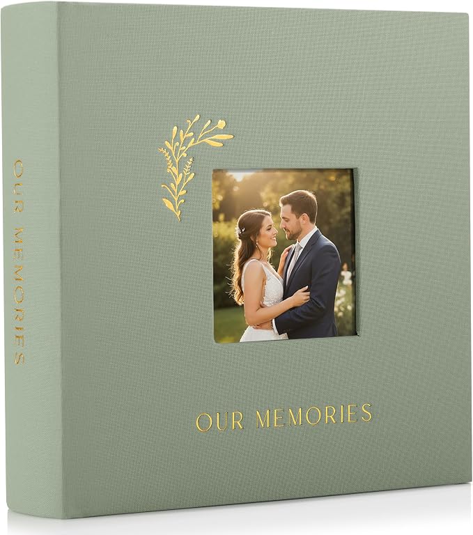 Beautiful Photo Album for 4x6 Pictures - Perfect Picture Book for Wedding, Baby Shower and more - 200 Photo Slots Albums to Collect Your Memories
