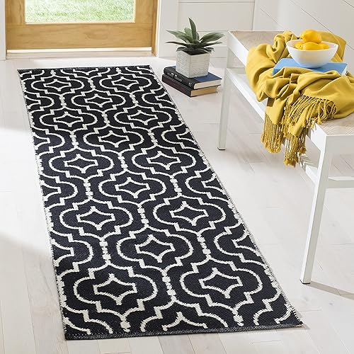 SAFAVIEH Colección Montauk - Alfombra de pasillo, 2 pies 3 pulgadas x 7 pies, color negro y marfil, algodón hecho a mano, ideal para zonas de alto