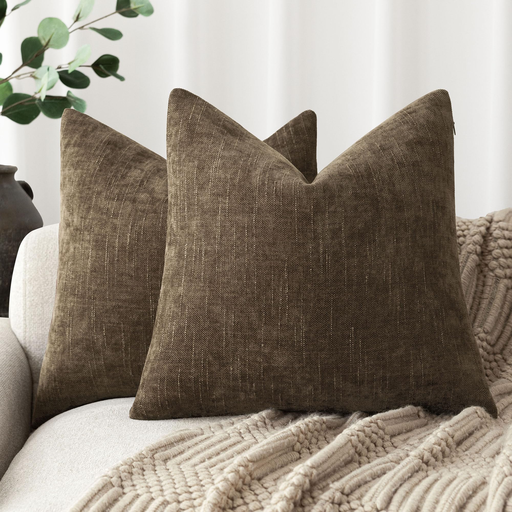 Foindtower Pack of 2 Soft Textured Chenille Throw Decorative Pillow Covers Square Accent Solid Cushion Cover Neutral Farmhouse Pillow Case for Couch Sofa Bedroom Living Room 20x20 Inch,Taupe Brown