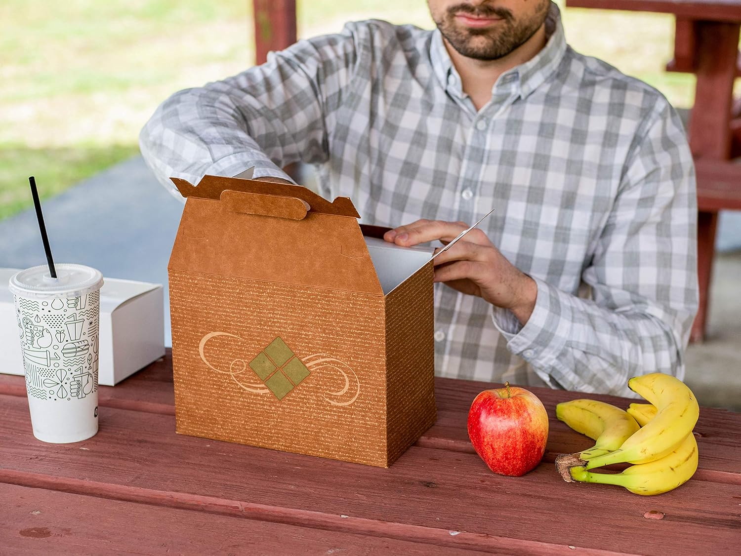 Holiday Deals 🛒 Southern Champion Tray 27156 Clay Coated Kraft Paperboard Hearthstone Picnic Barn Style Carry Out Box, 9-1/16 Length x 7-1/16 Width x 5 Height (Case of 125) Best Deal Product Southern Champion Tray 27156 Clay Coated Kraft Paperboard Hearthstone Picnic Barn Style Carry Out Box, 9-1/16 Length x 7-1/16 Width x 5 Height (Case of 125)