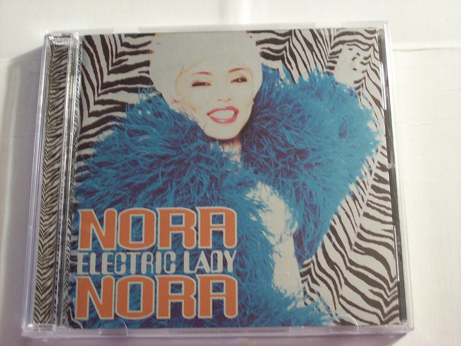 NORA (16) NORA NORA - Electric Lady - Disque CD