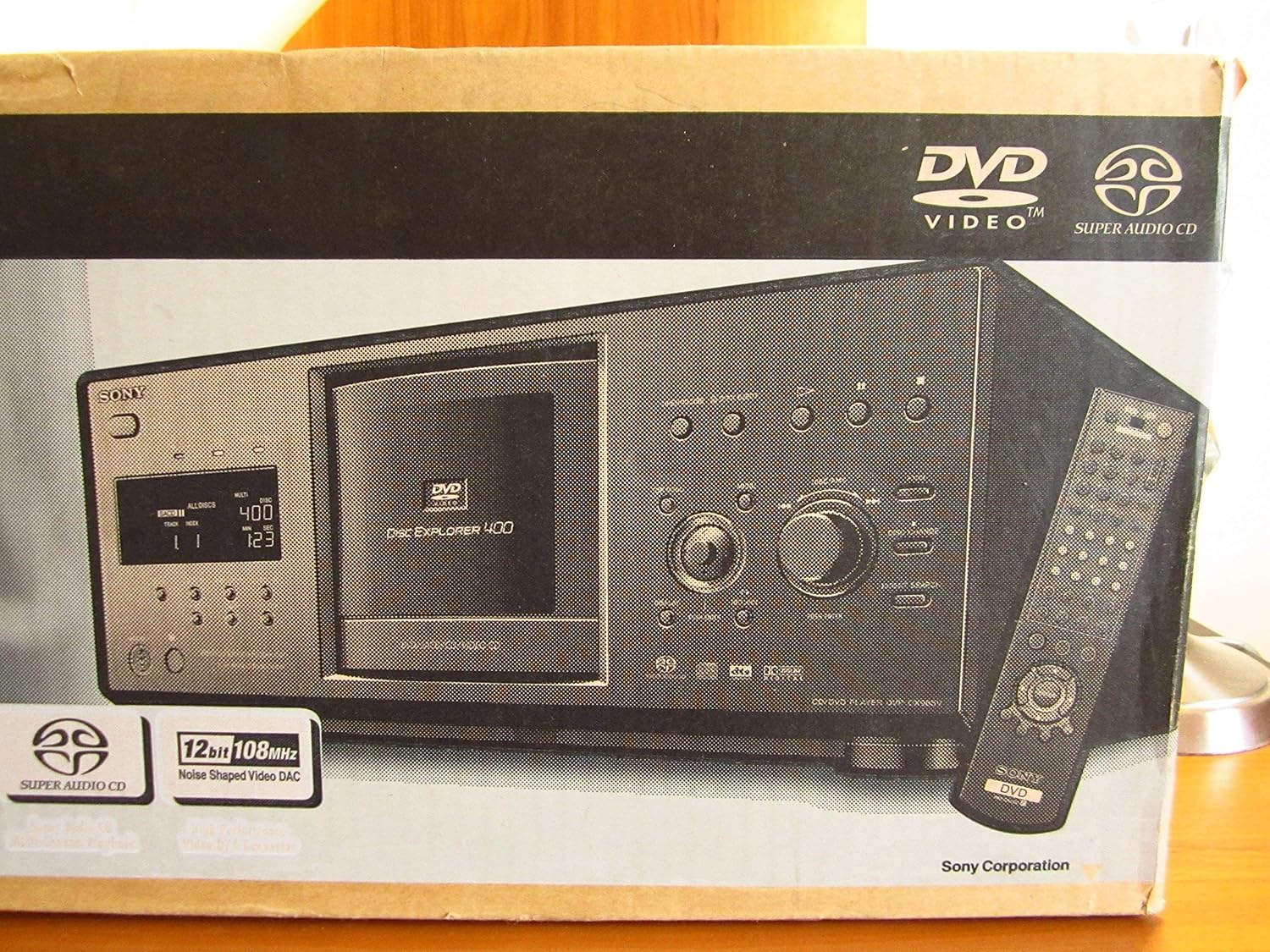 Sony DVP-CX985V 400 Disc Progressive DVD / SACD Player (Renewed)