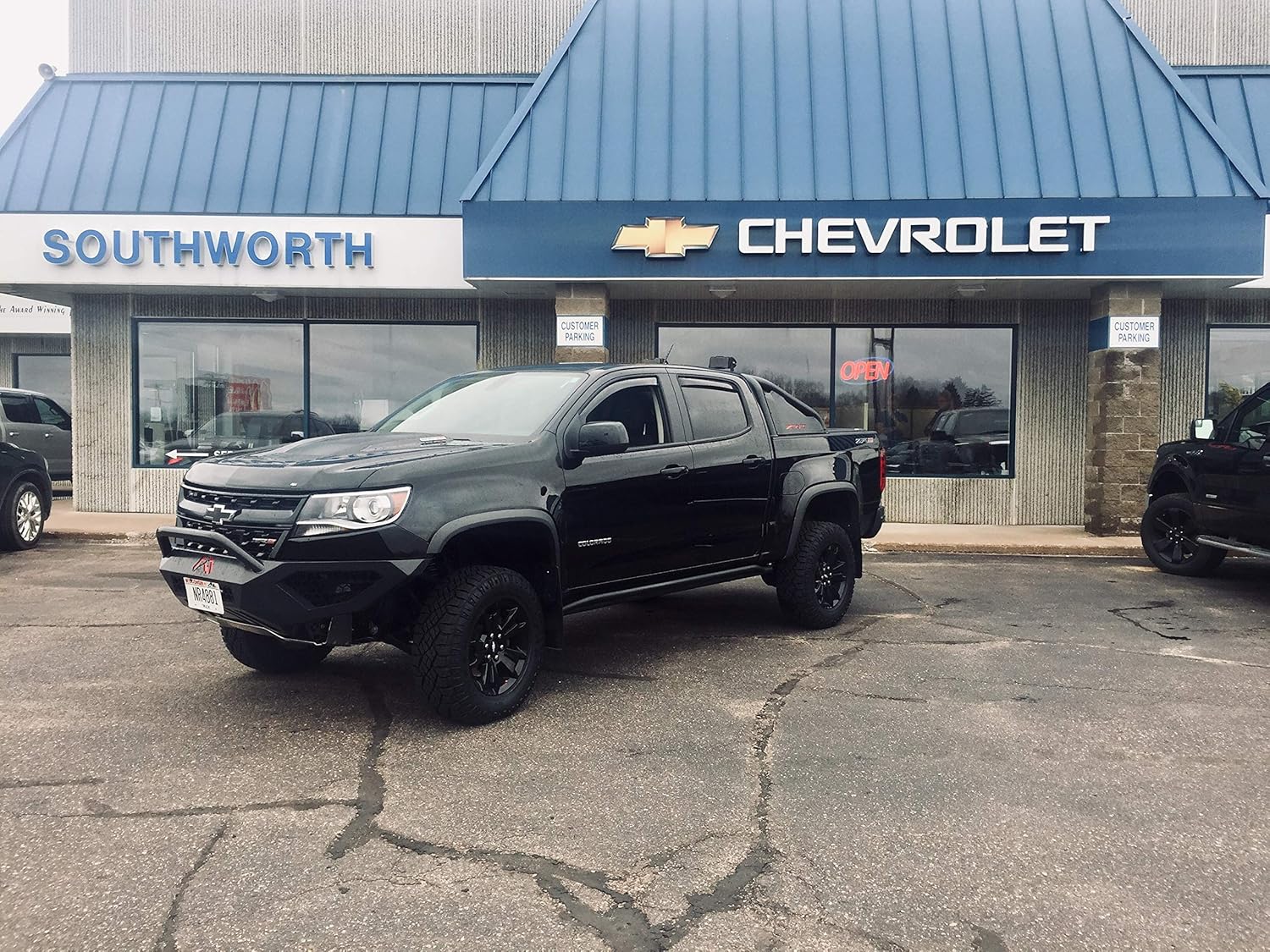 Truxxx 403018-1.5" Front Leveling Kit Compatible with Chevy Colorado (2015 to 2022) & compatible with GMC Canyon (2015-2022) ~ 2wd & 4x4 (4wd) ~ gas engine or Duramax Diesel