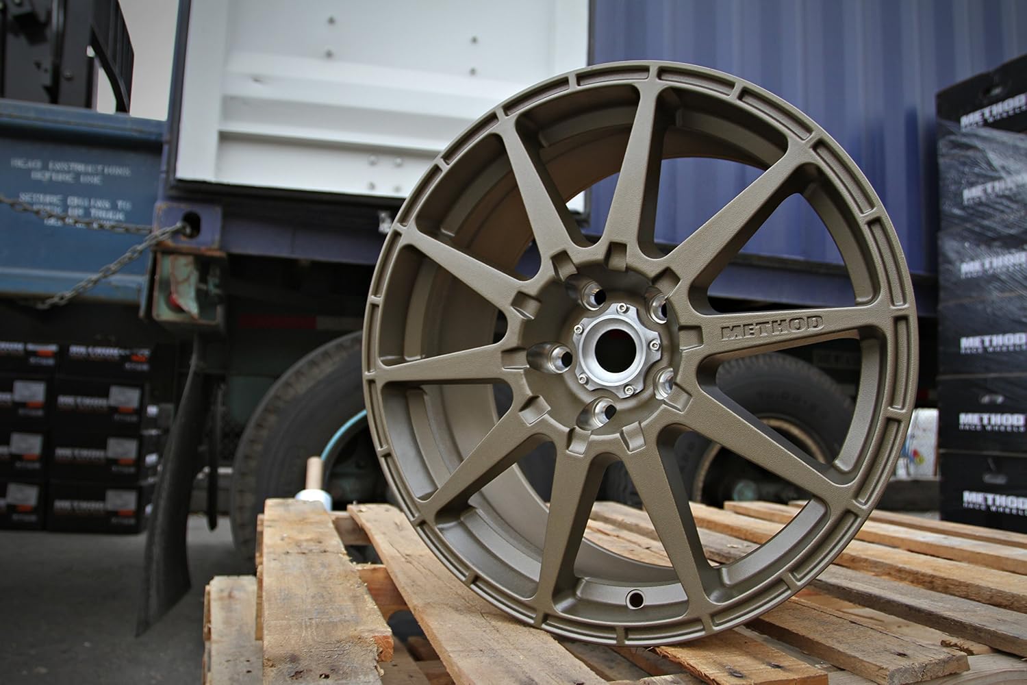 Method Race Wheels MR501 RALLY Bronze Wheel with Machined Center Ring (17x8"/5x114.3mm) 42 mm offset