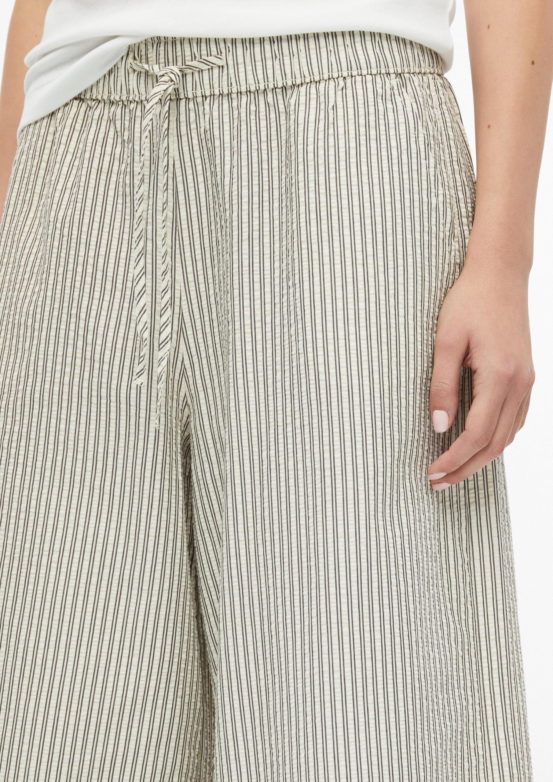 s.Oliver Damen Hose Culotte aus Seersucker mit Weitem Bein