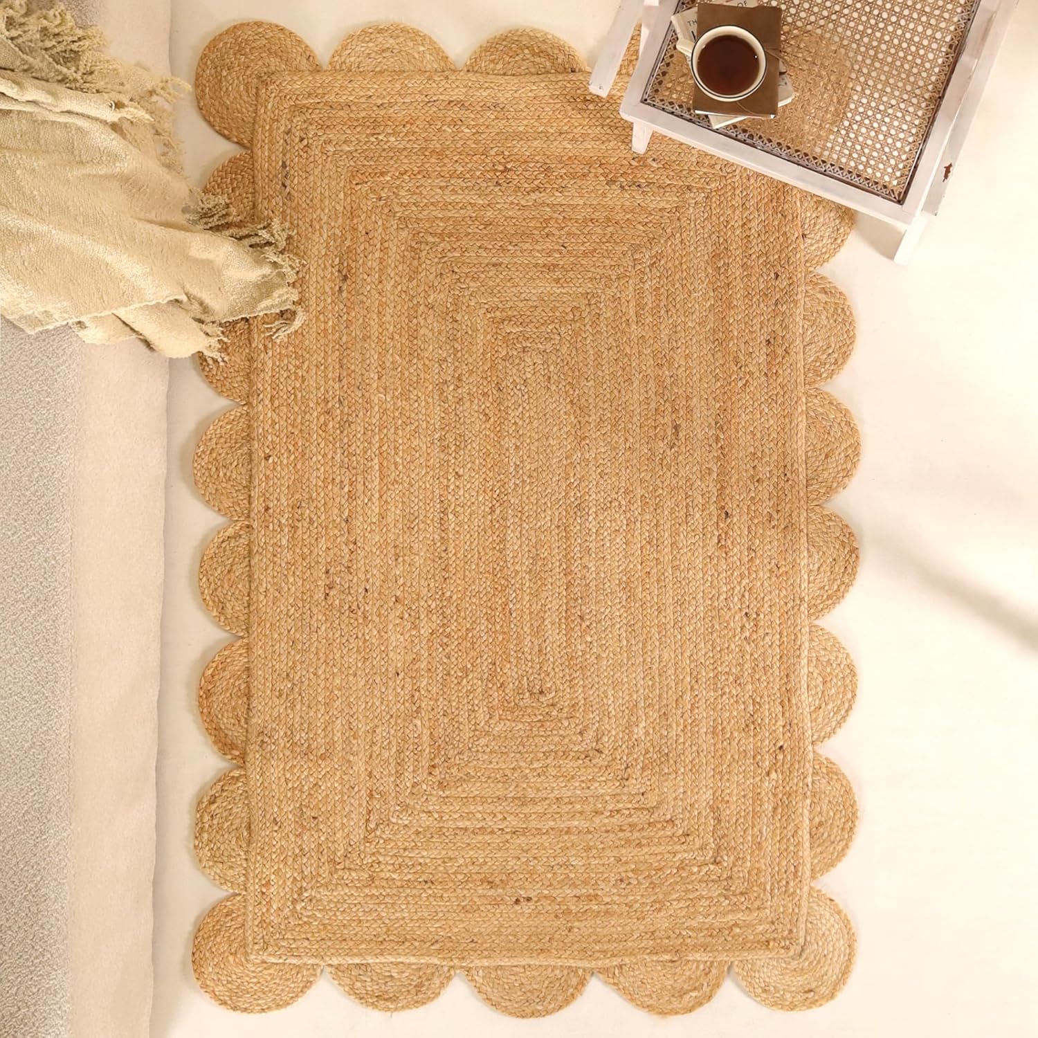 Scalloped Edge Jute Rug 3x5ft – Handwoven Natural Fiber Rug for Living Room, Bedroom, and Entryway, Rustic & Boho Style