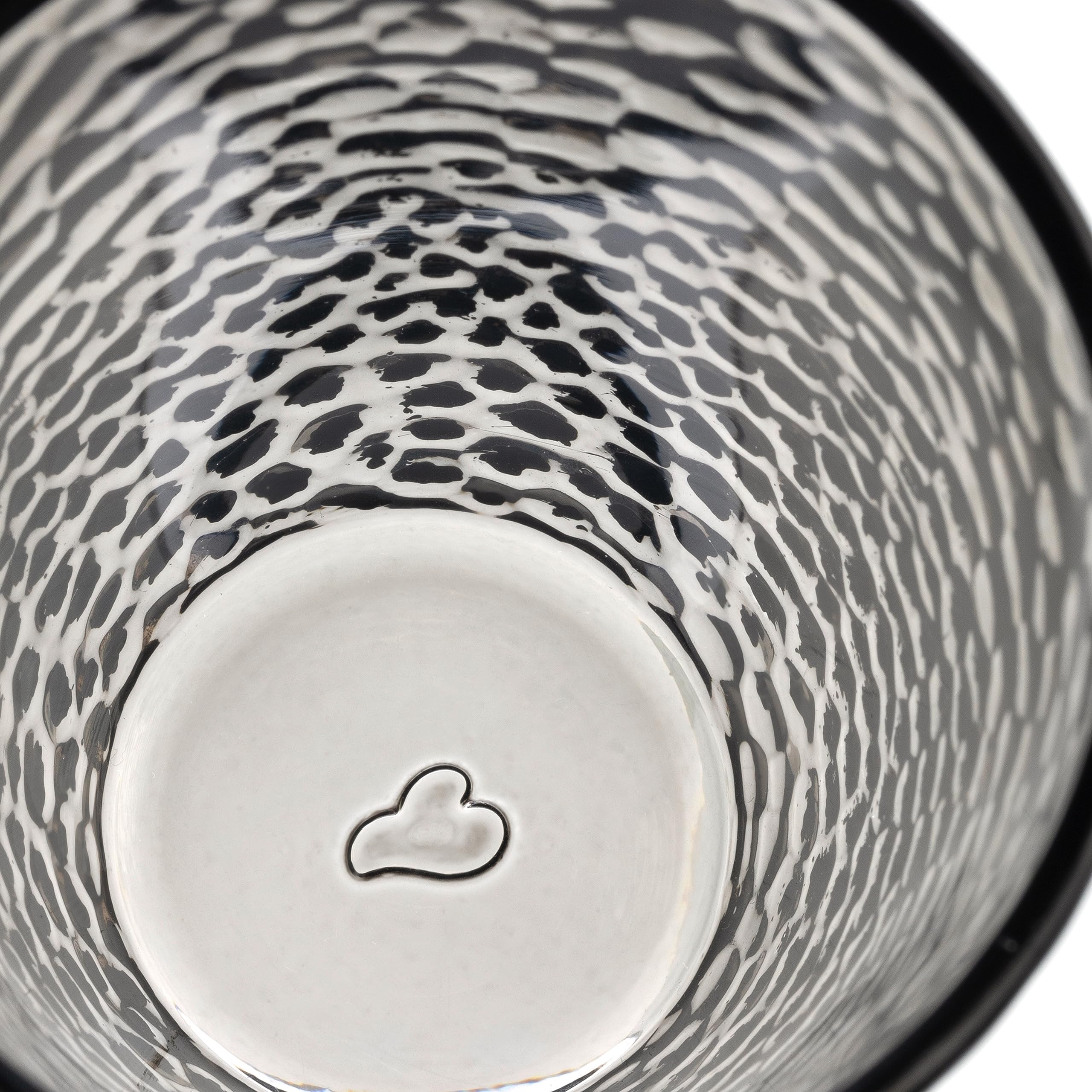 LEONARDO HOME Matera Gläser Set 4-teilig - Becher aus hochwertigem Glas in Hammerschlagoptik - Inhalt 340 ml - Handarbeit - Spülmaschinenfest, robust - 4er Set in grau, 024382