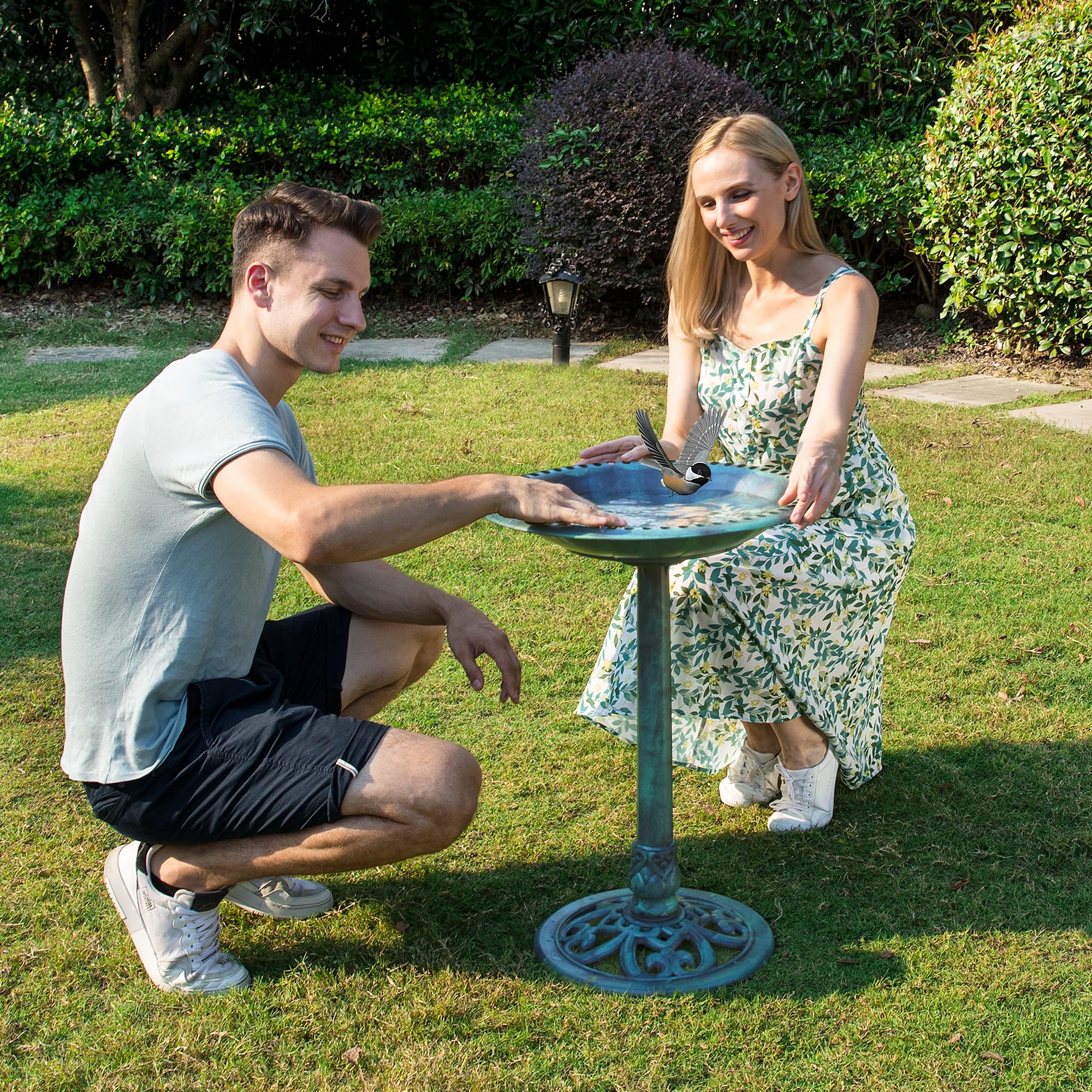 VIVOHOME Bird Bath for Outside, Polyresin Pedestal Bird Baths for Outdoor, Garde — product photo