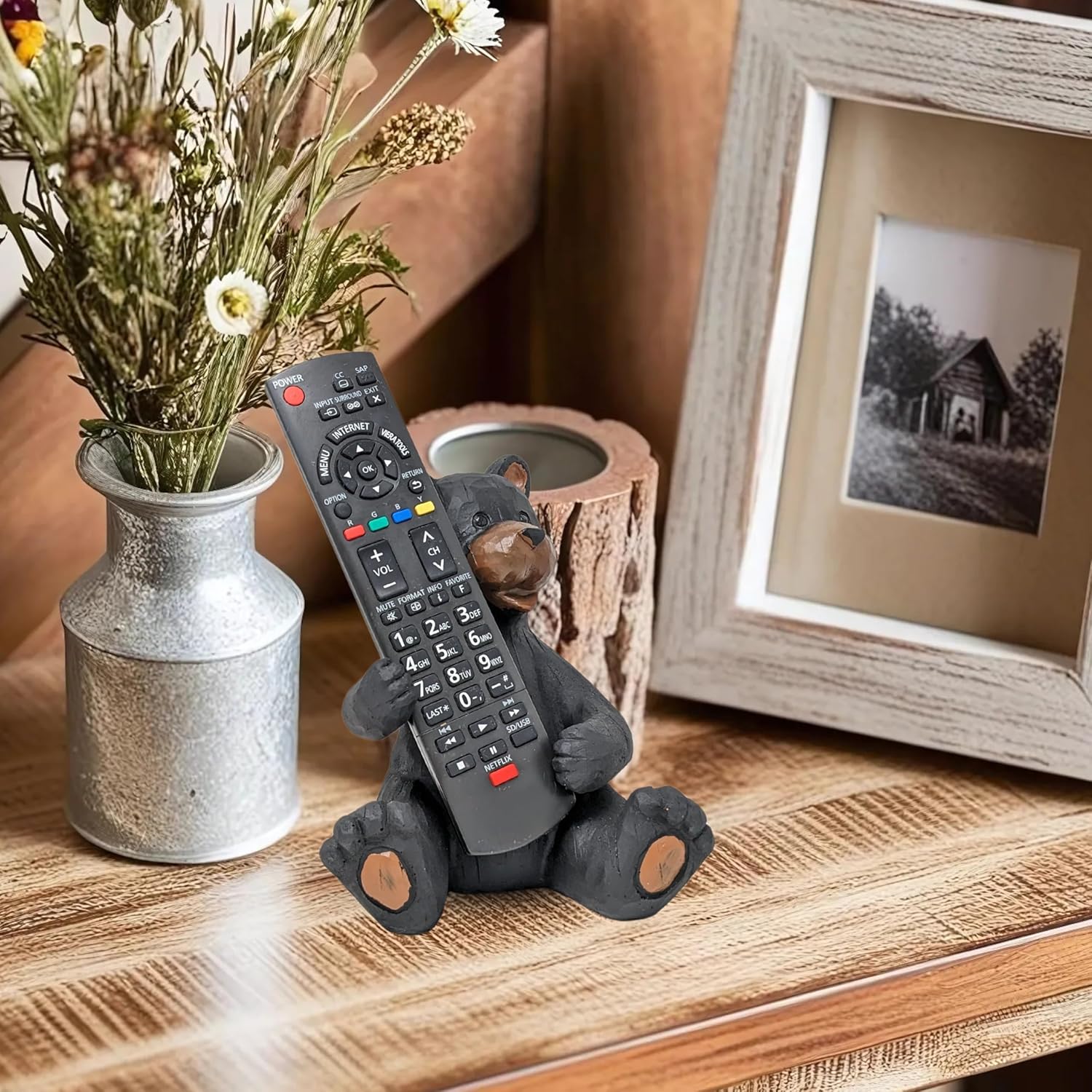 Black Bear Remote Control Holder – Rustic Resin Bear Figurine for Cabin or Lodge Decor – Fun TV Remote Organizer for Living Room or Man Cave – Wildlife Accent & Unique Gift for Nature Lovers