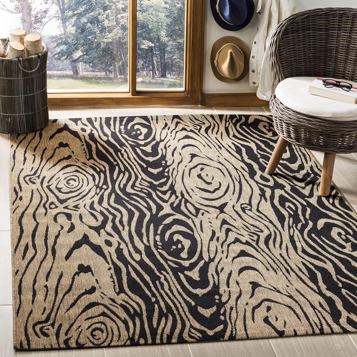 Martha Stewart x SAFAVIEH Outdoor Area Rug Collection - 6'7" x 9'6", Coffee & Black, Weather Resistant & Washable, Ideal for Patio, Backyard, Mudroom, Deck, Dining Space (MSR4126H)