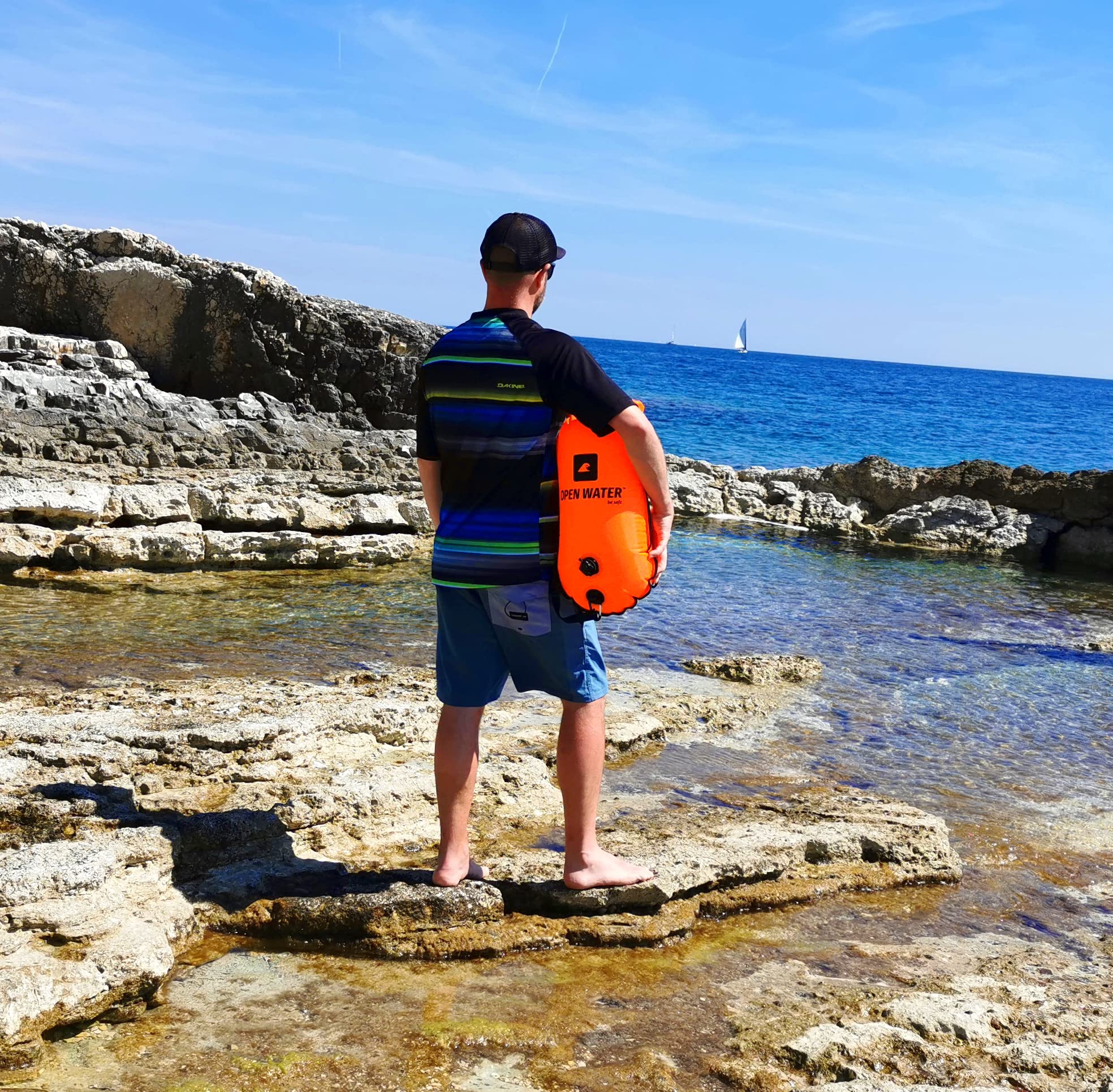 OPENWATER Bouée gonflable pour la natation et le sac à dos 3en1 - grande bouée avec une poche sèche pour les choses 28L - bouée de triathlon