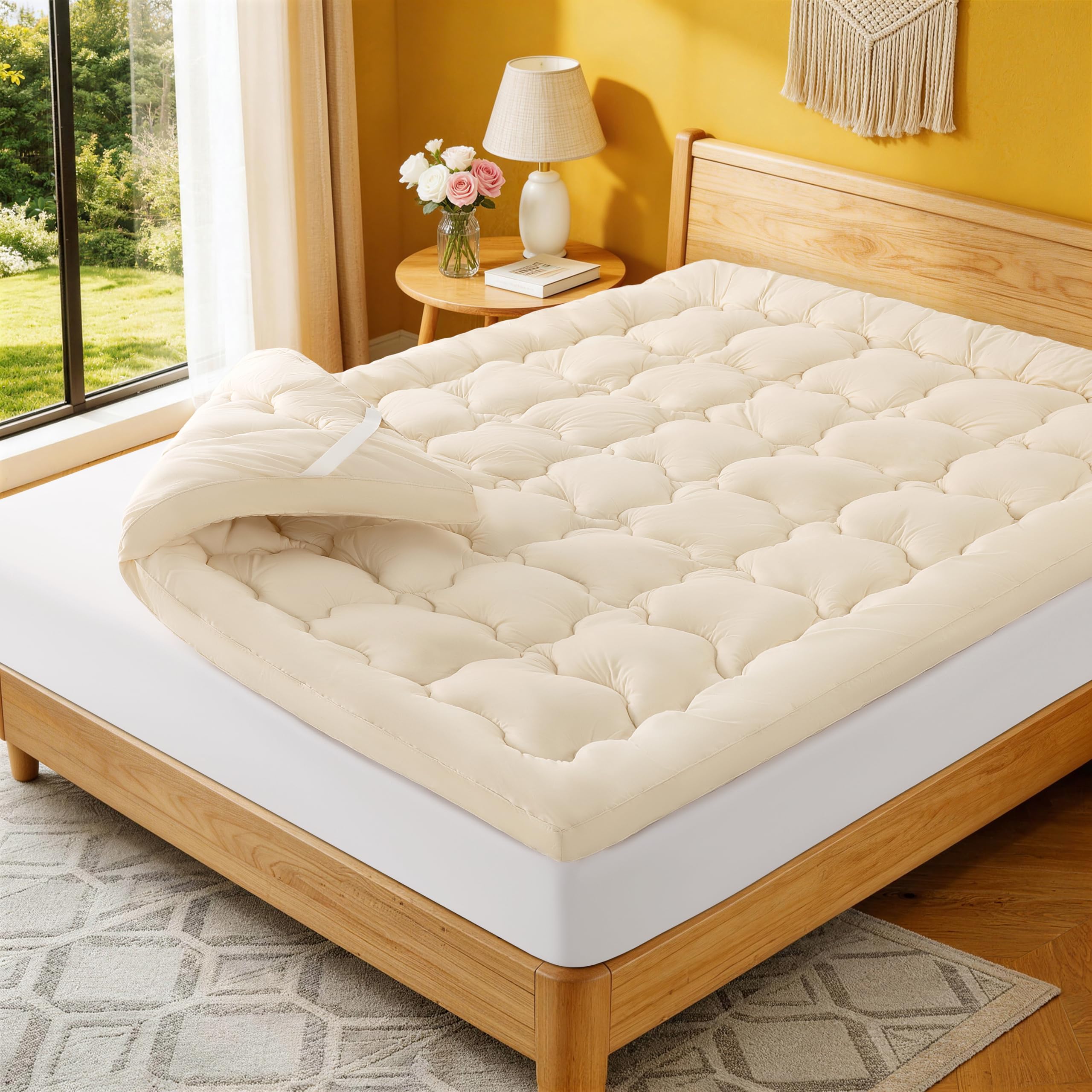 Photo 1 of LIANLAM Luxury Wool & Cotton Mattress Topper Queen